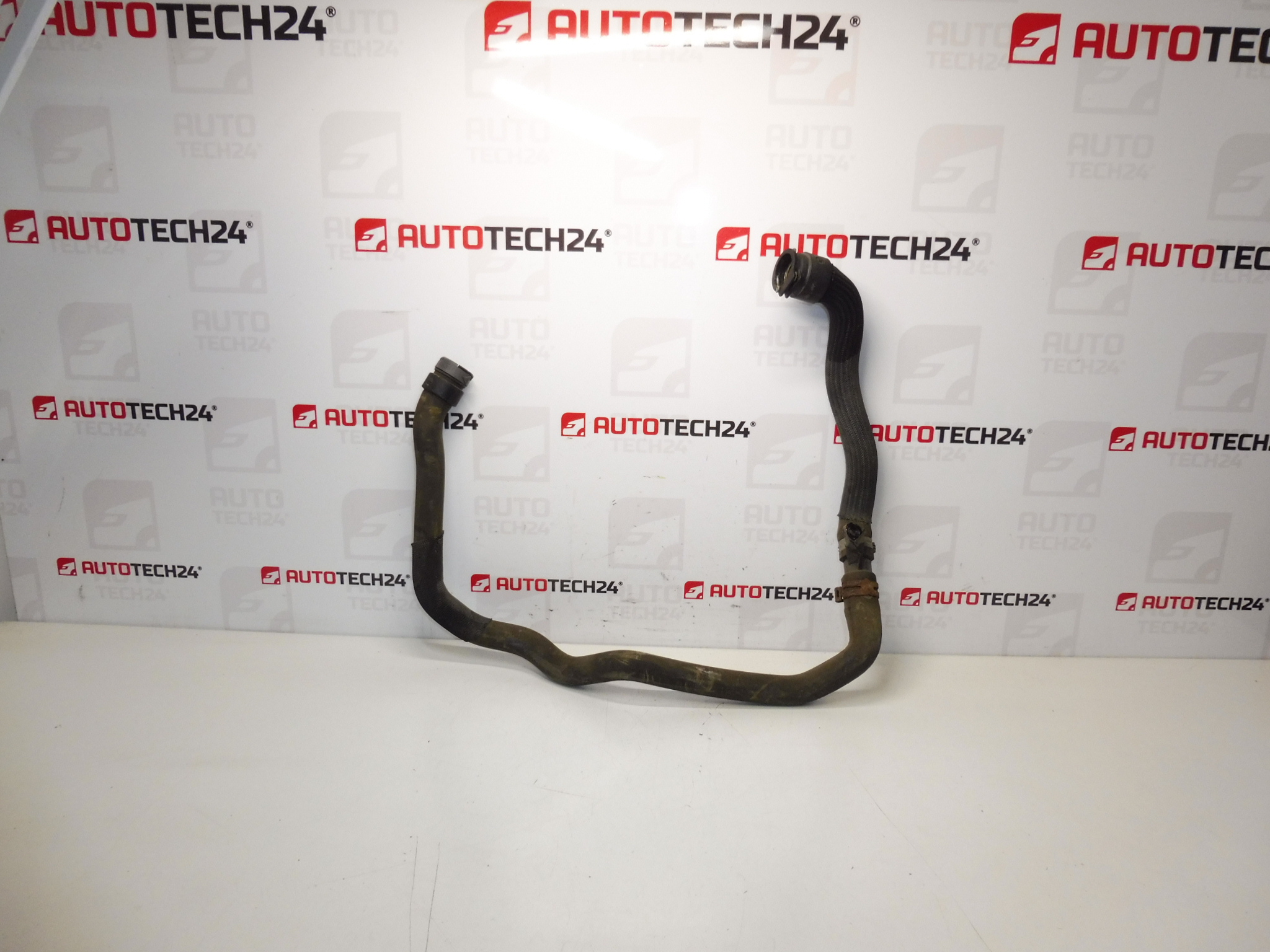 Manguera agua Citroën Peugeot 1.4 VTI 1.6 VTI 135201 1351NG