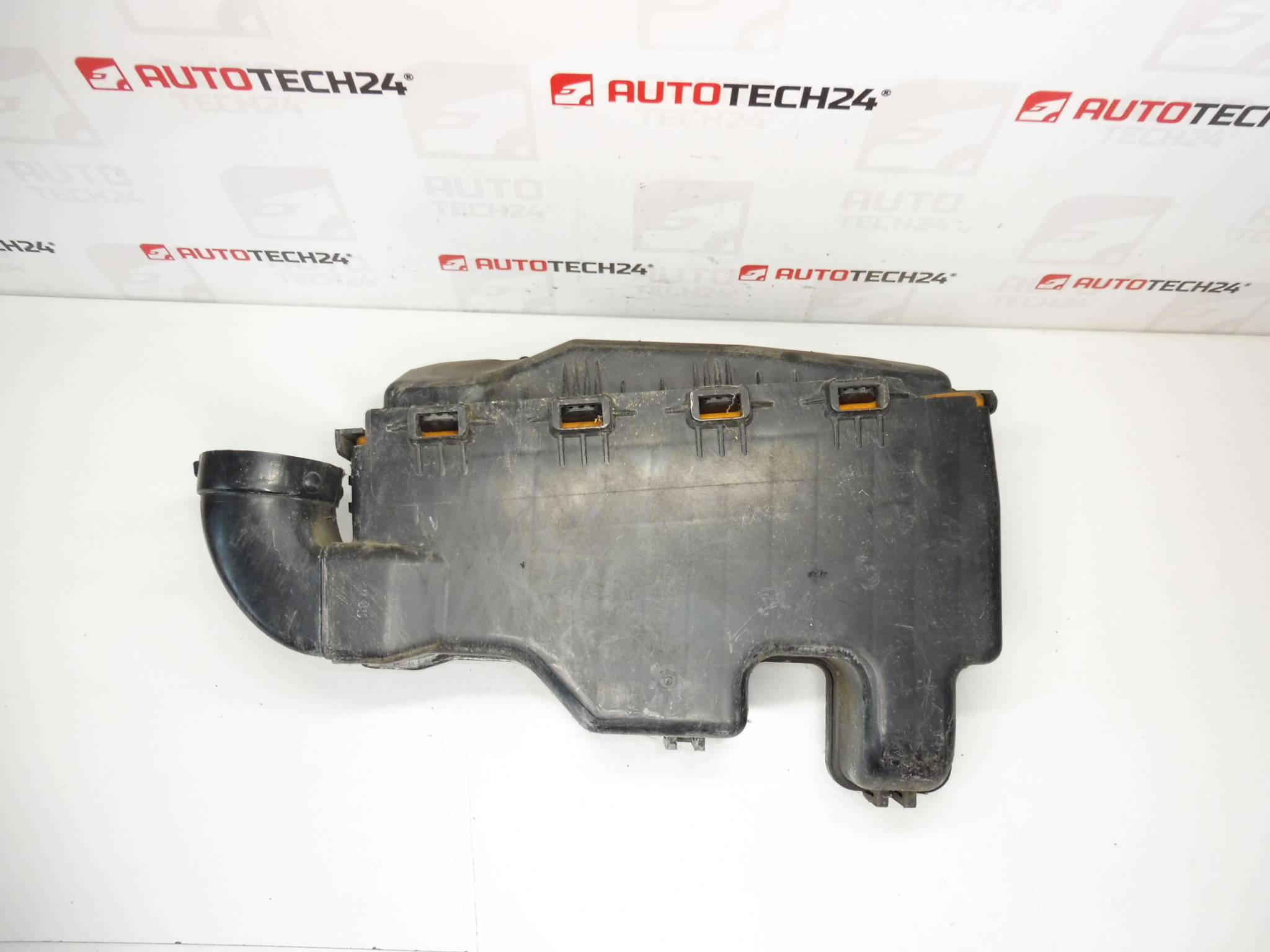 Caja filtro Citroën Peugeot 1.4 HDI 9647066980 9647066880 1420L3