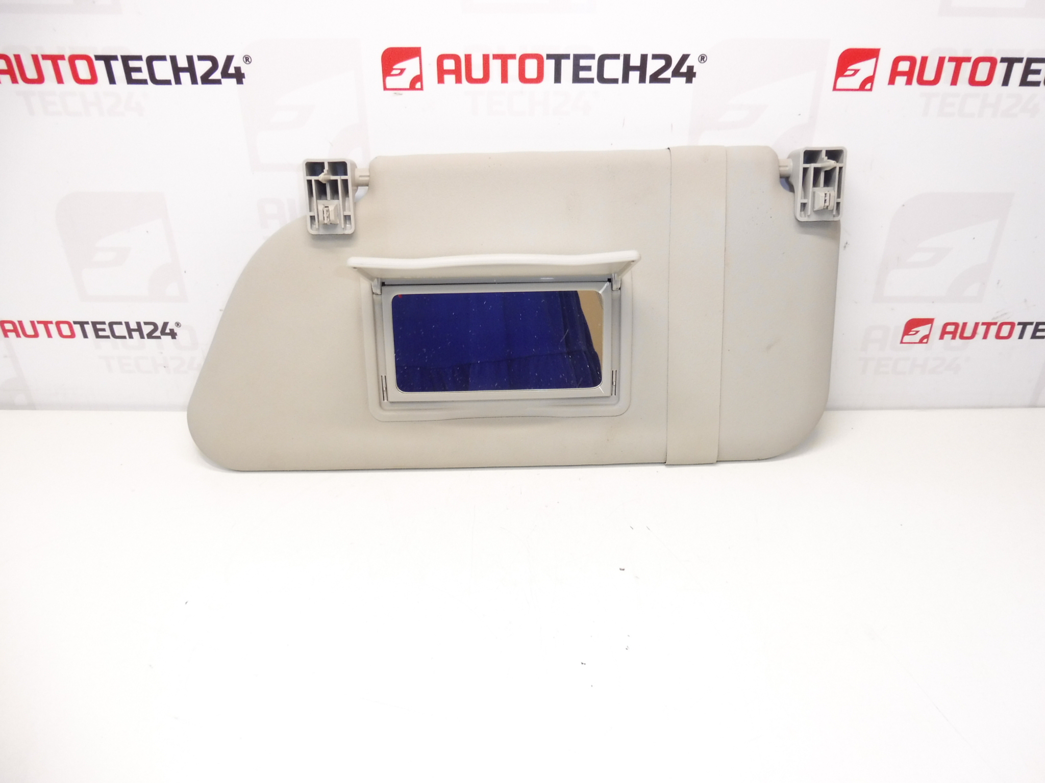 Parasol del conductor Peugeot 1007 8143JN