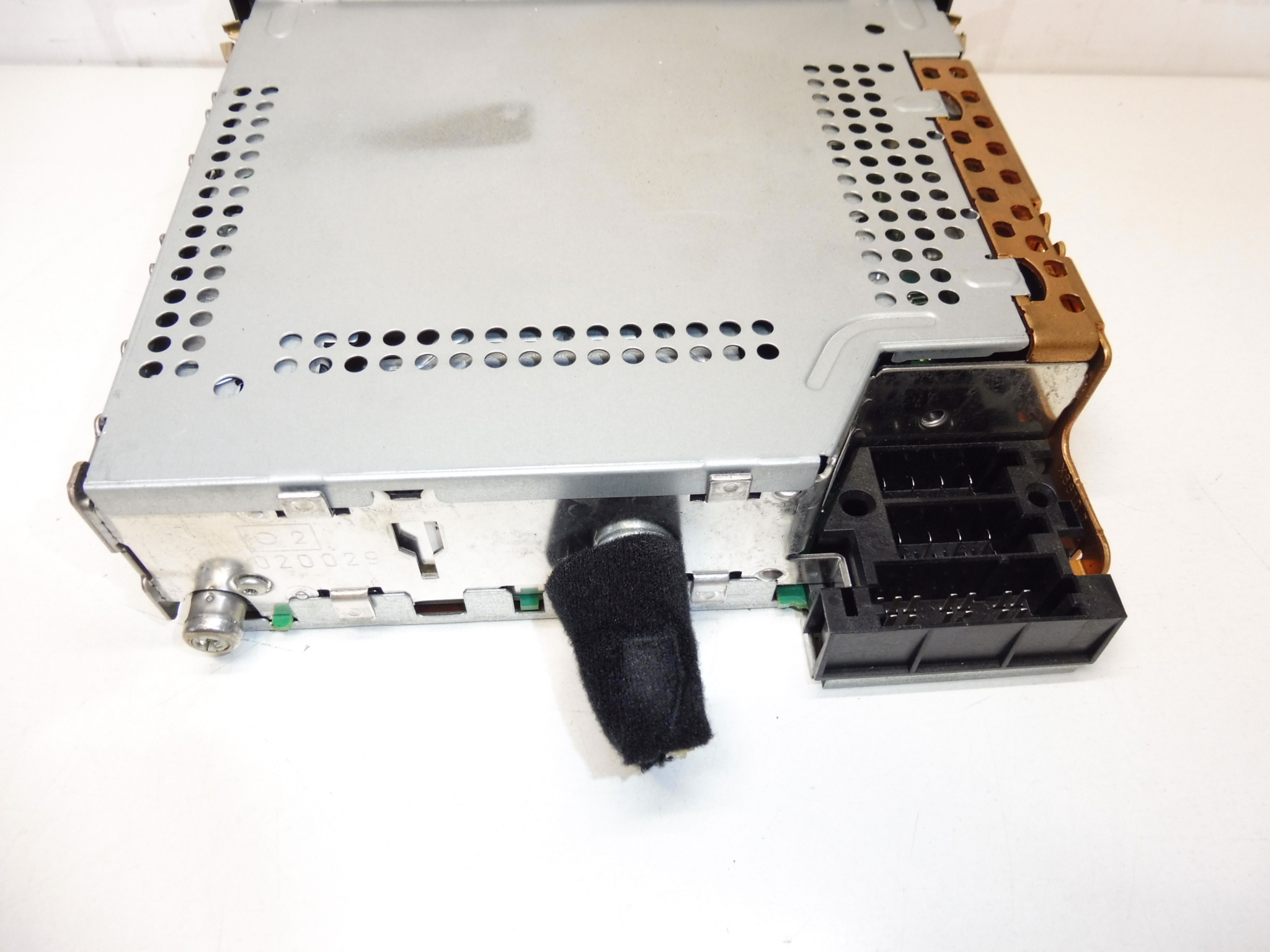 Autorradio con CD Citroën Peugeot 96599990XT00