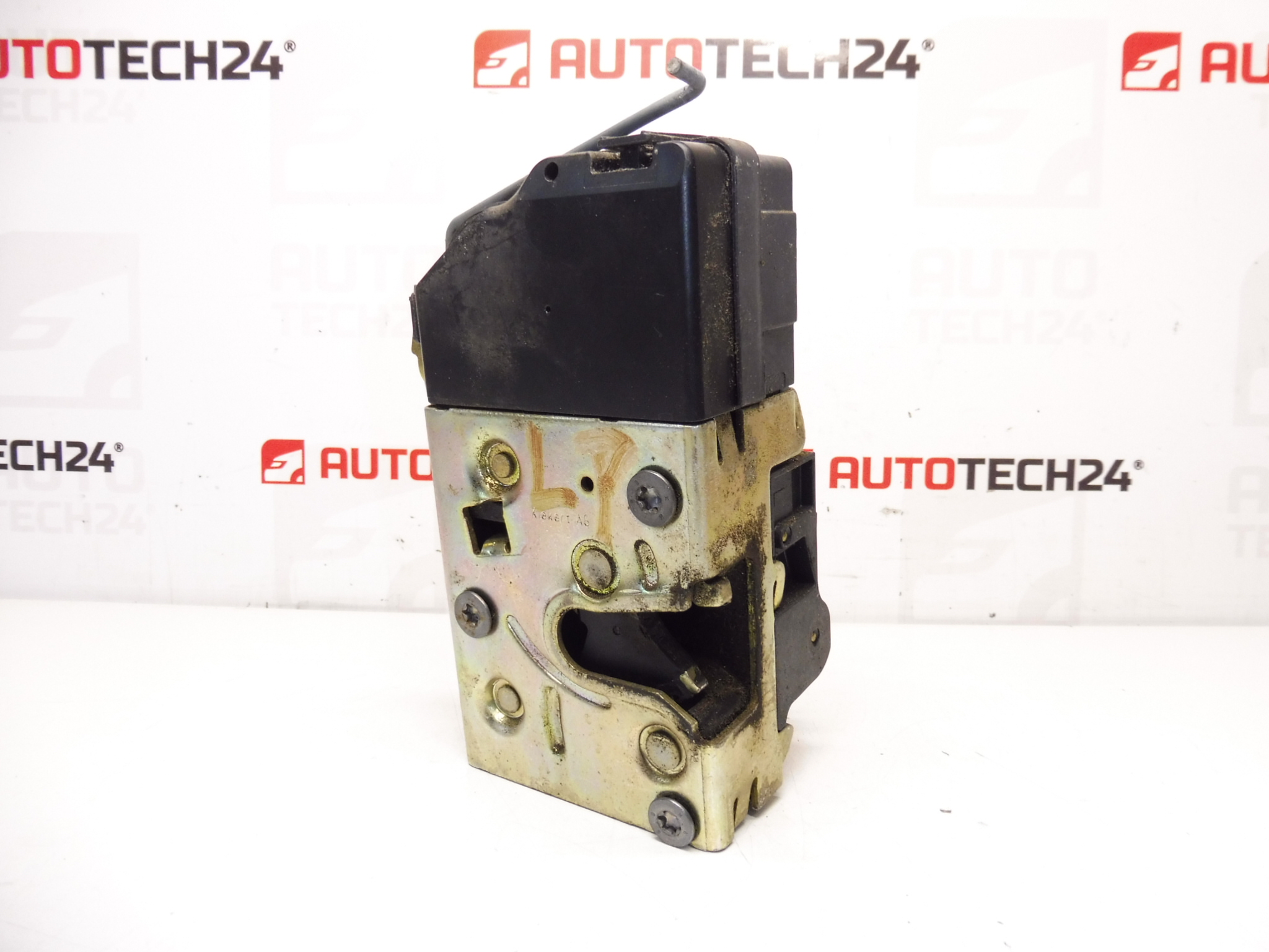 Cerradura puerta delantera izquierda Peugeot 206 9135H2