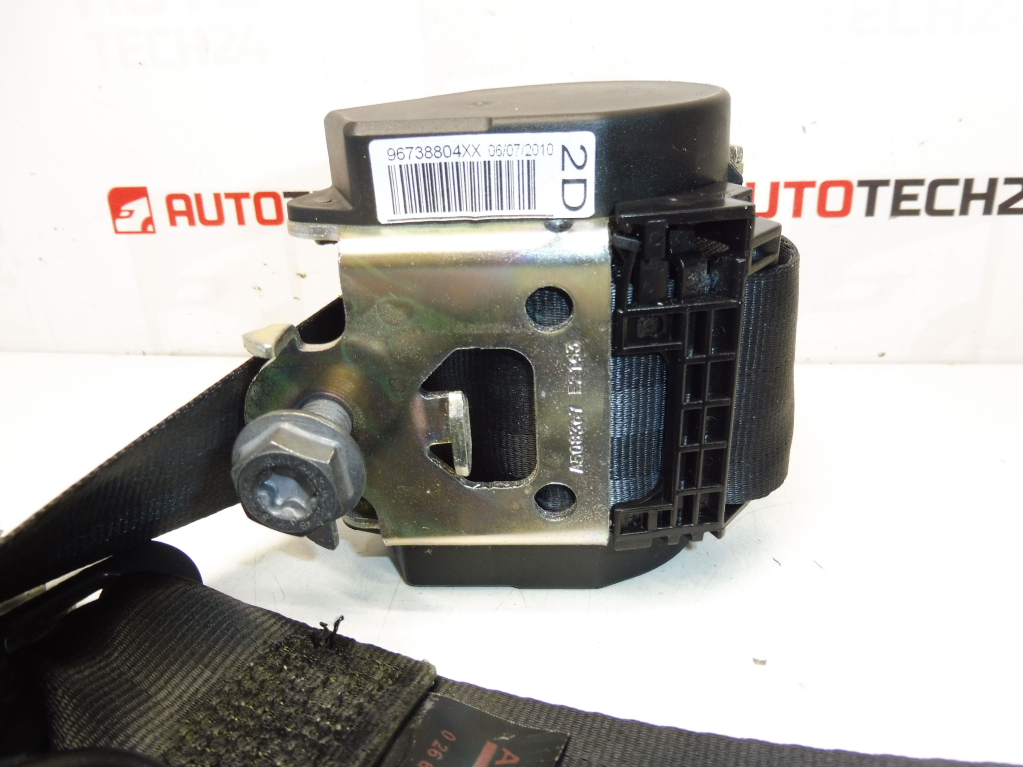 Cinturon seguridad trasero derecho Peugeot 207 96738804XX 8975XK