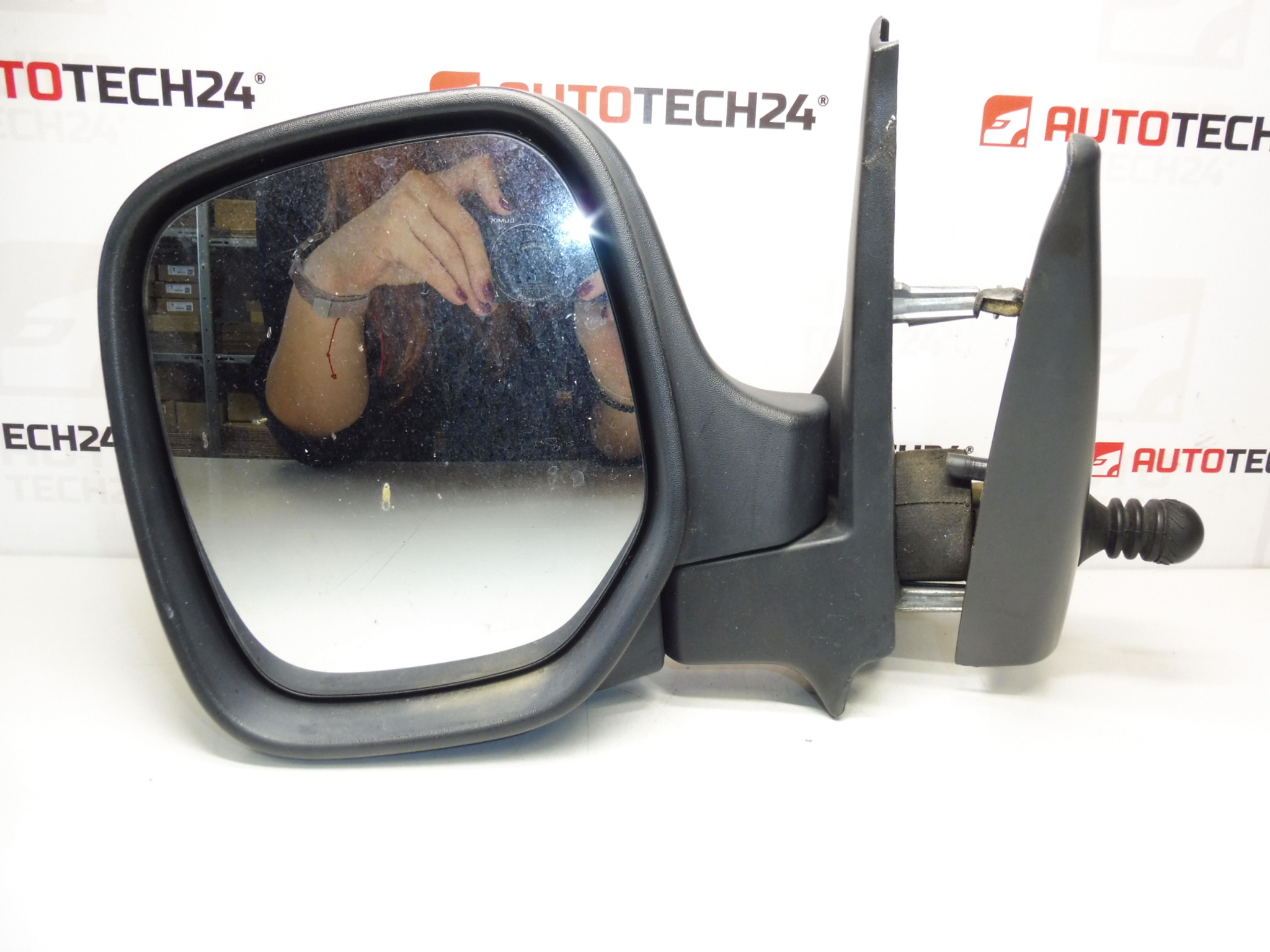 Retrovisor izquierdo Citroën Berlingo II mecanico 8153HL 8153PK