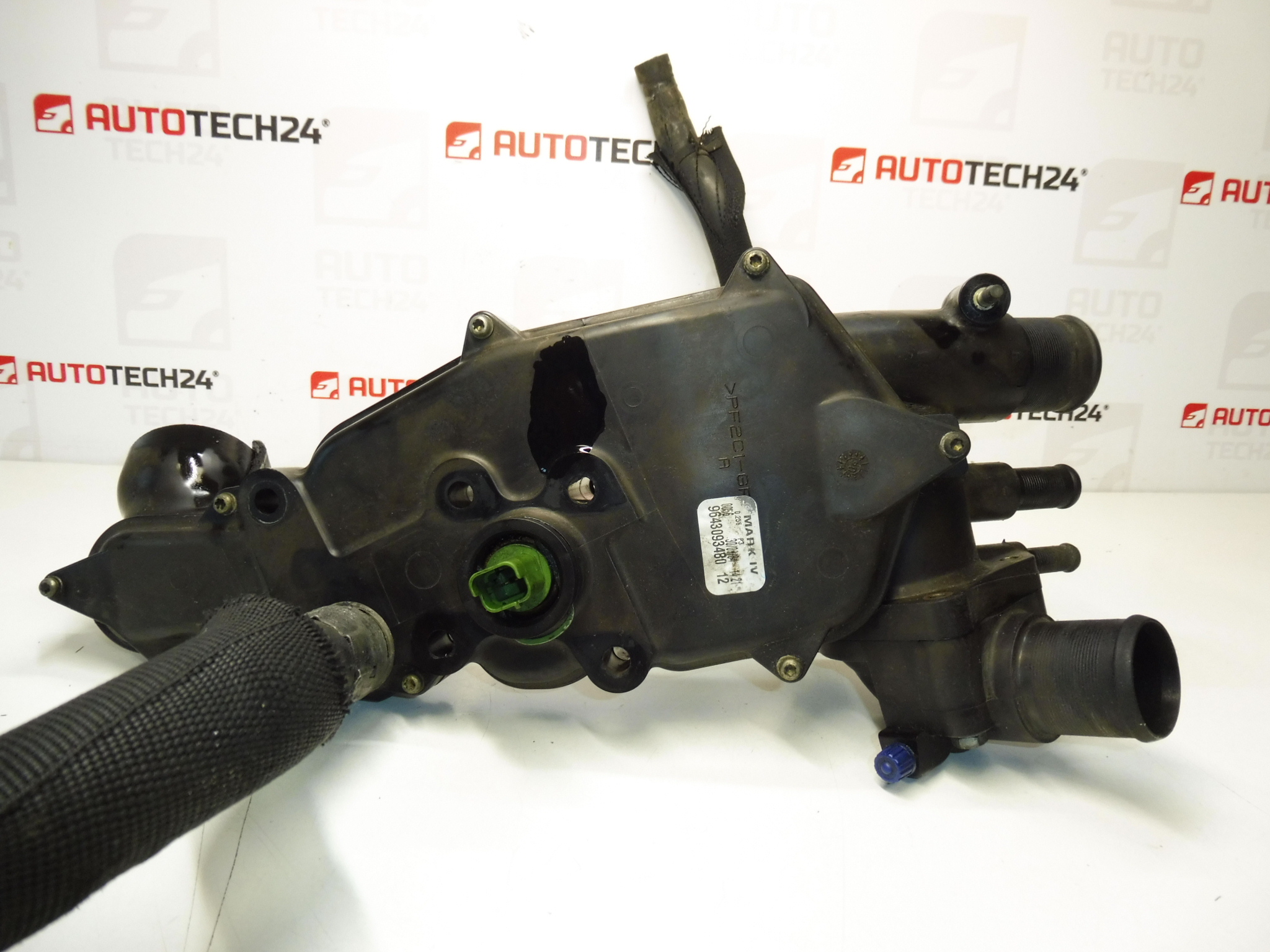 Caja termostato Citroën Peugeot 2.2 HDI 9643093480 1336W6