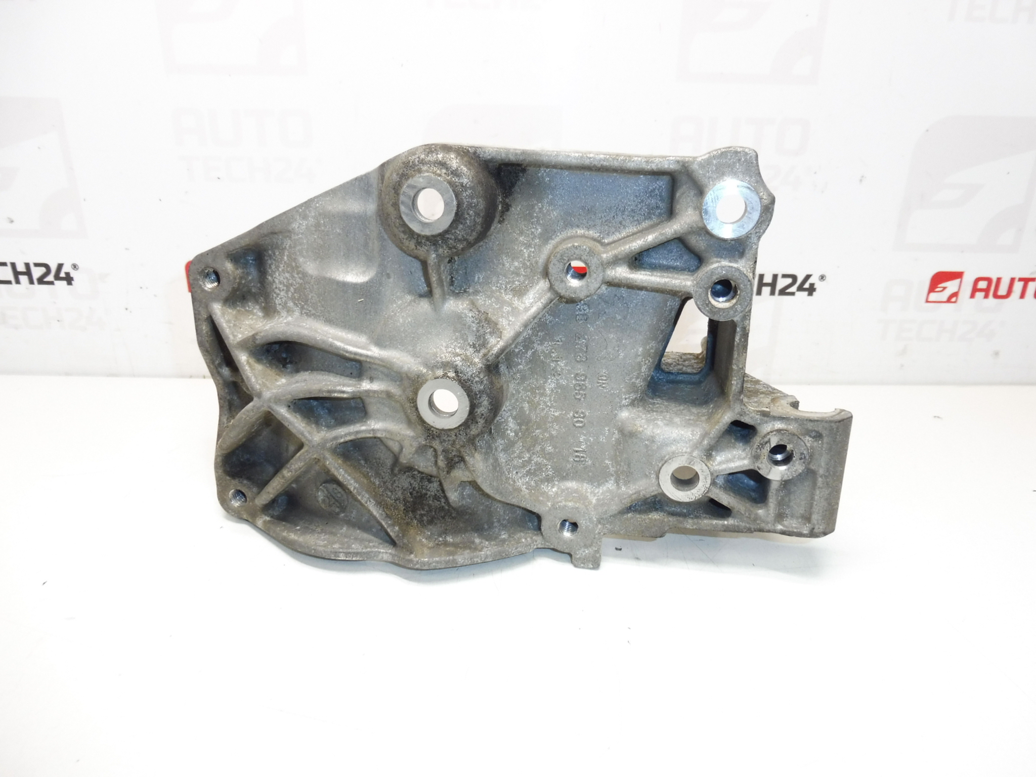 Soporte compresor aire acondicionado 1.5 HDI 9823598480 9827896580