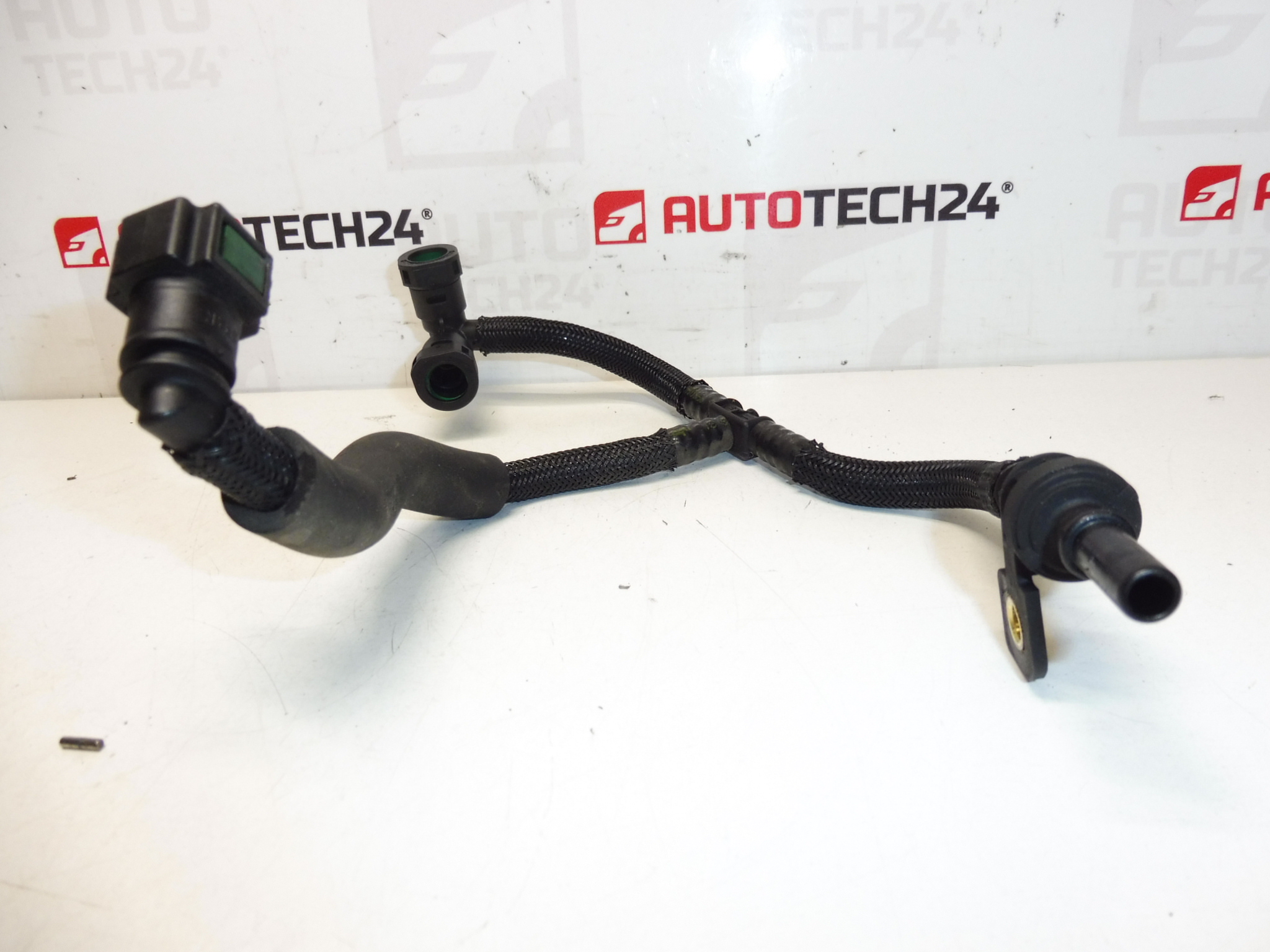 Tubo de retorno Citroën Peugeot 1.5 HDI 9831056180