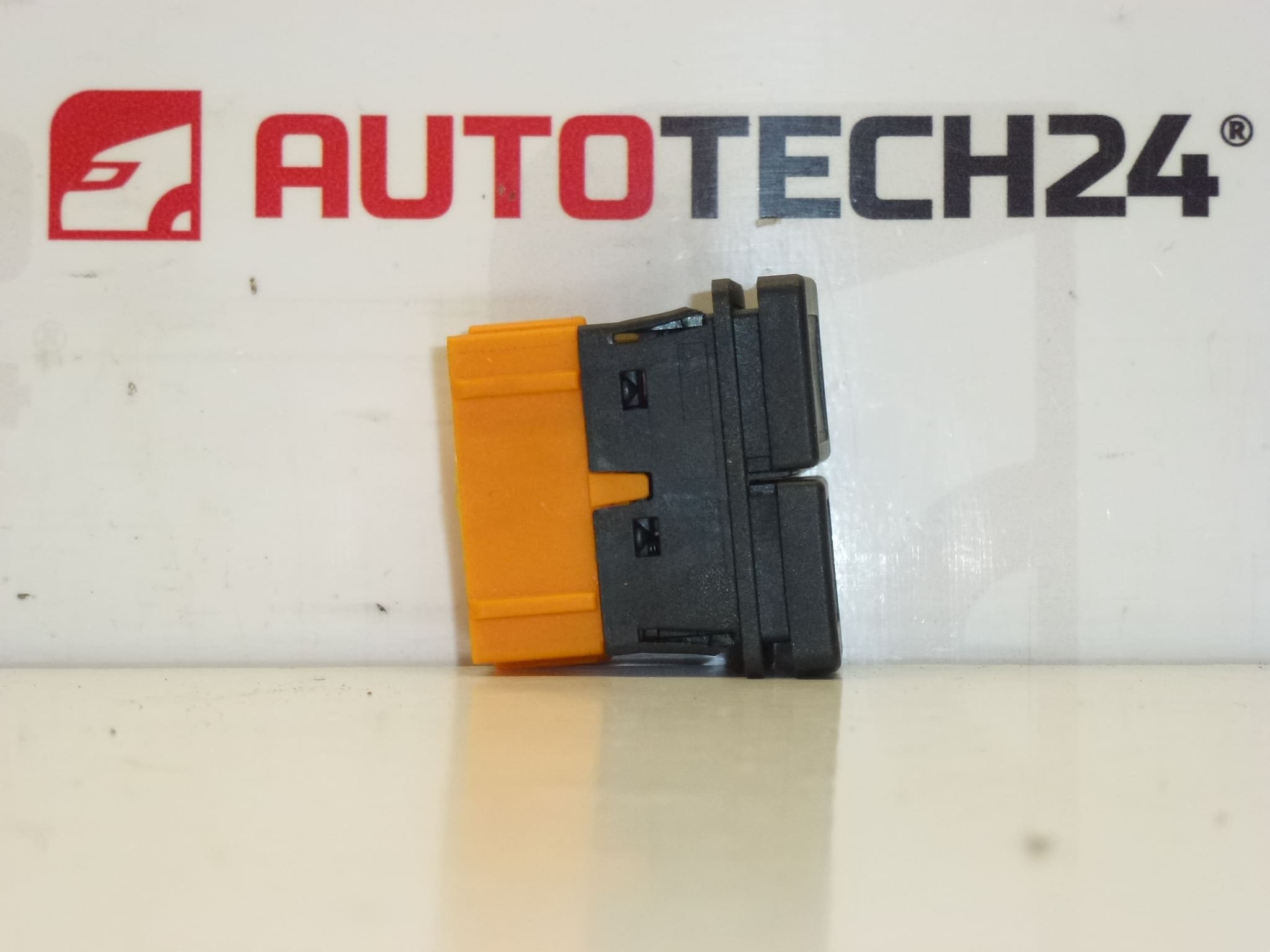 Control de ventana Citroën Xsara Picasso 6554E1