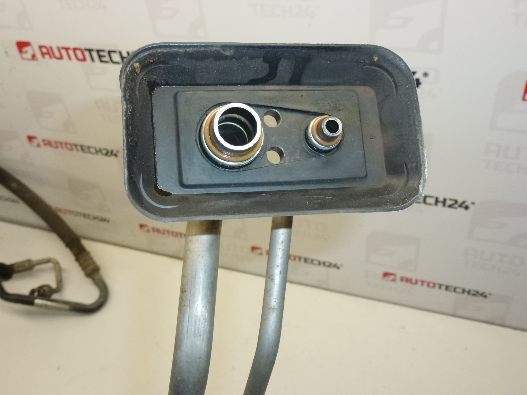 Tubo climatizador Citroën Xsara Picasso 1.8 16V 6460C3 6460LR 646059