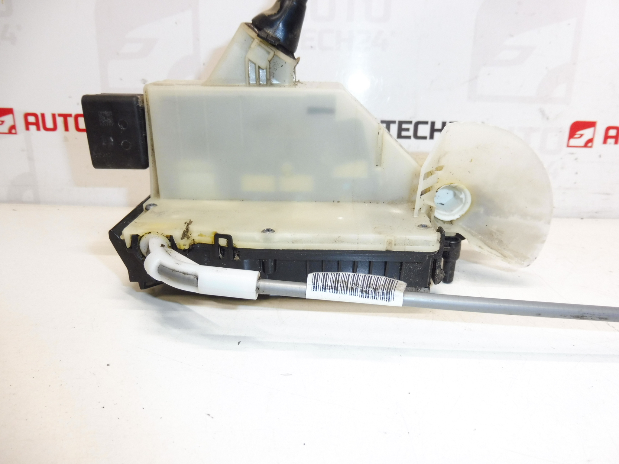 Cerradura puerta delantera izquierda Citroën C4 DS4 5 puertas 9685351380 9135HQ