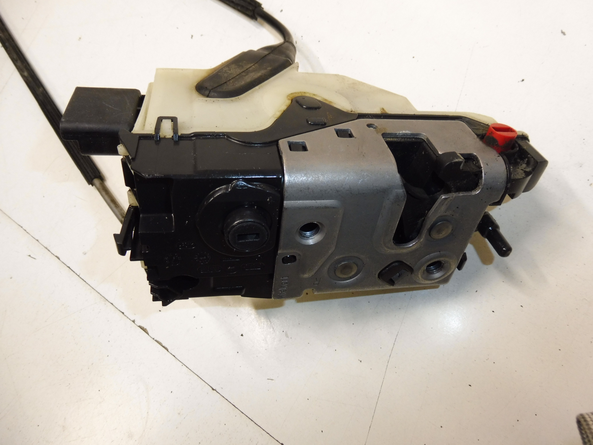 Cerradura puerta trasera derecha Citroën C4 9685352080 9138AH