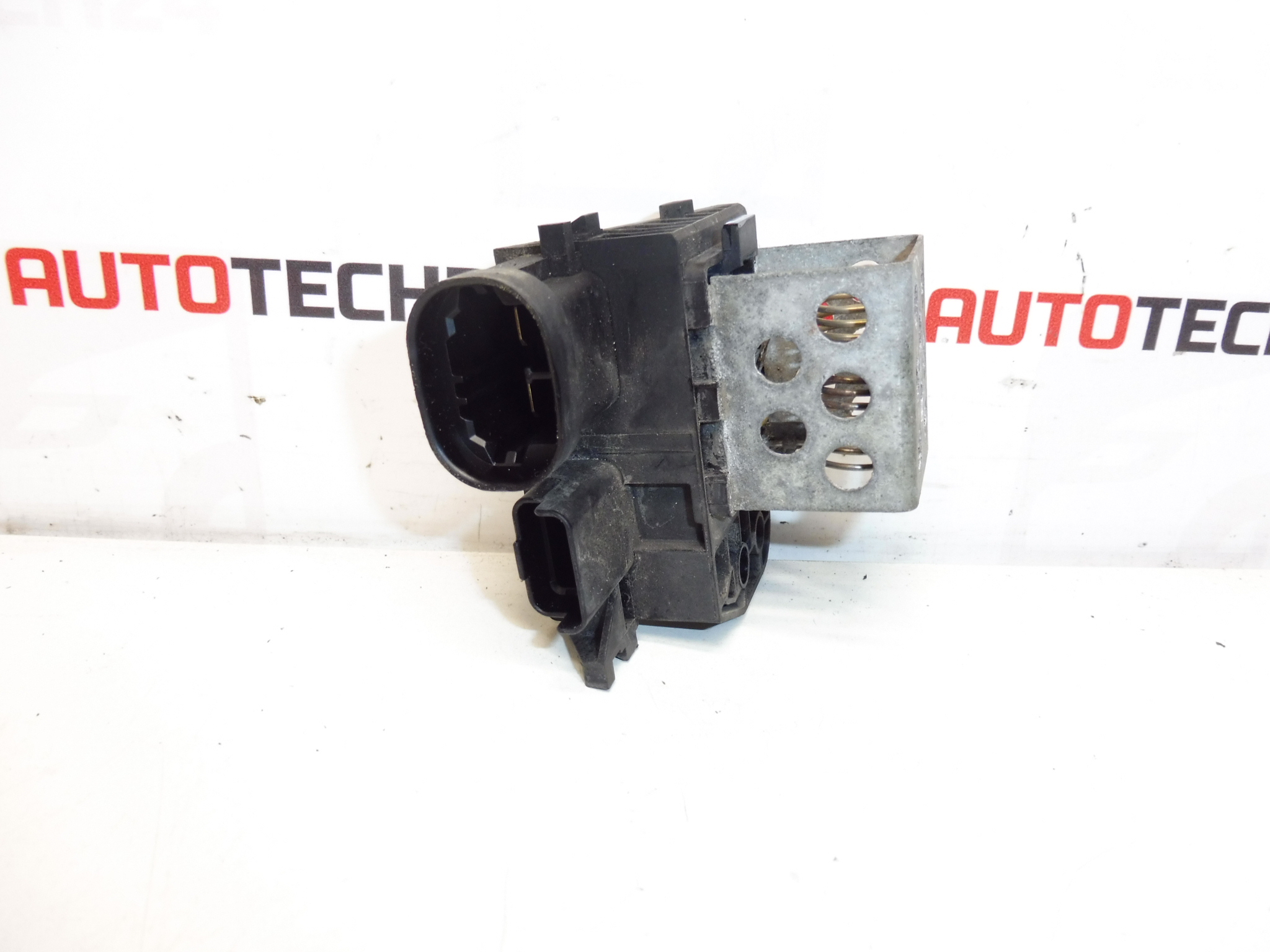 Resistencia Sahara Citroën Peugeot 9673999980