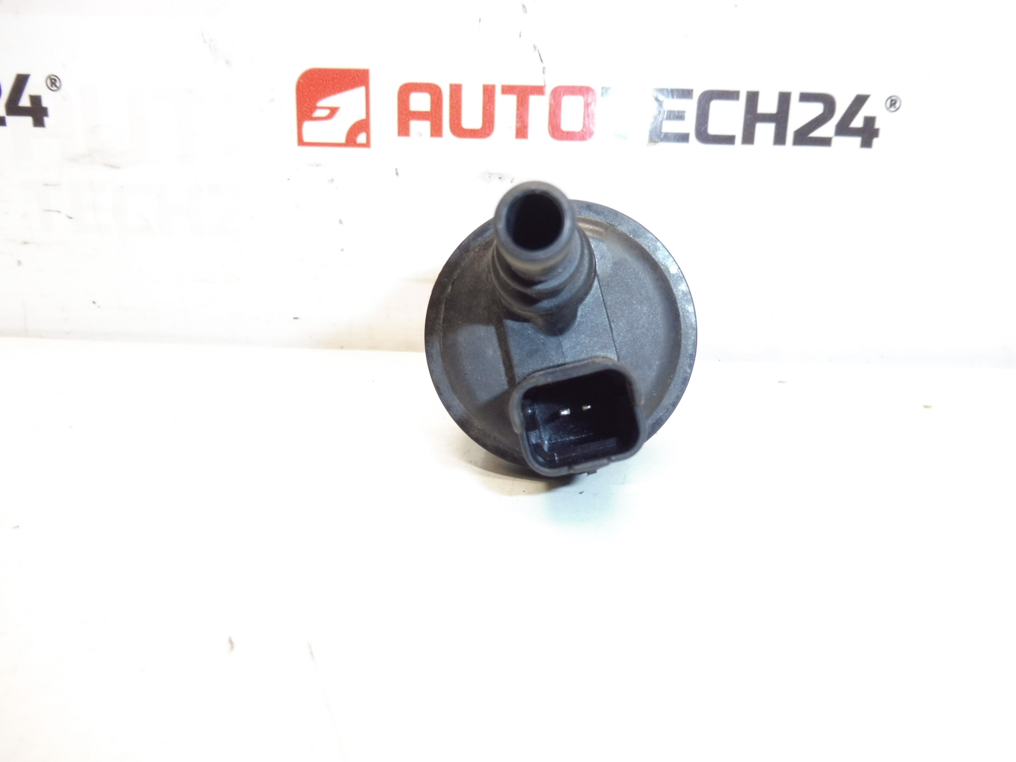Valvula de carbon activado 1.2 Citroën Peugeot 9671744280