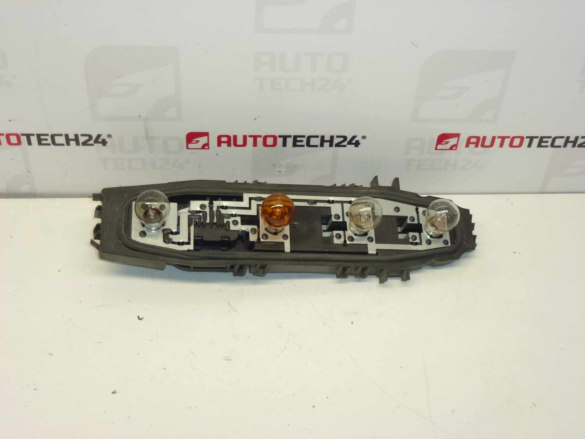 Portalámparas trasero Citroën C3 6350Q3, 6351Q3, 6350X5, 6351X5
