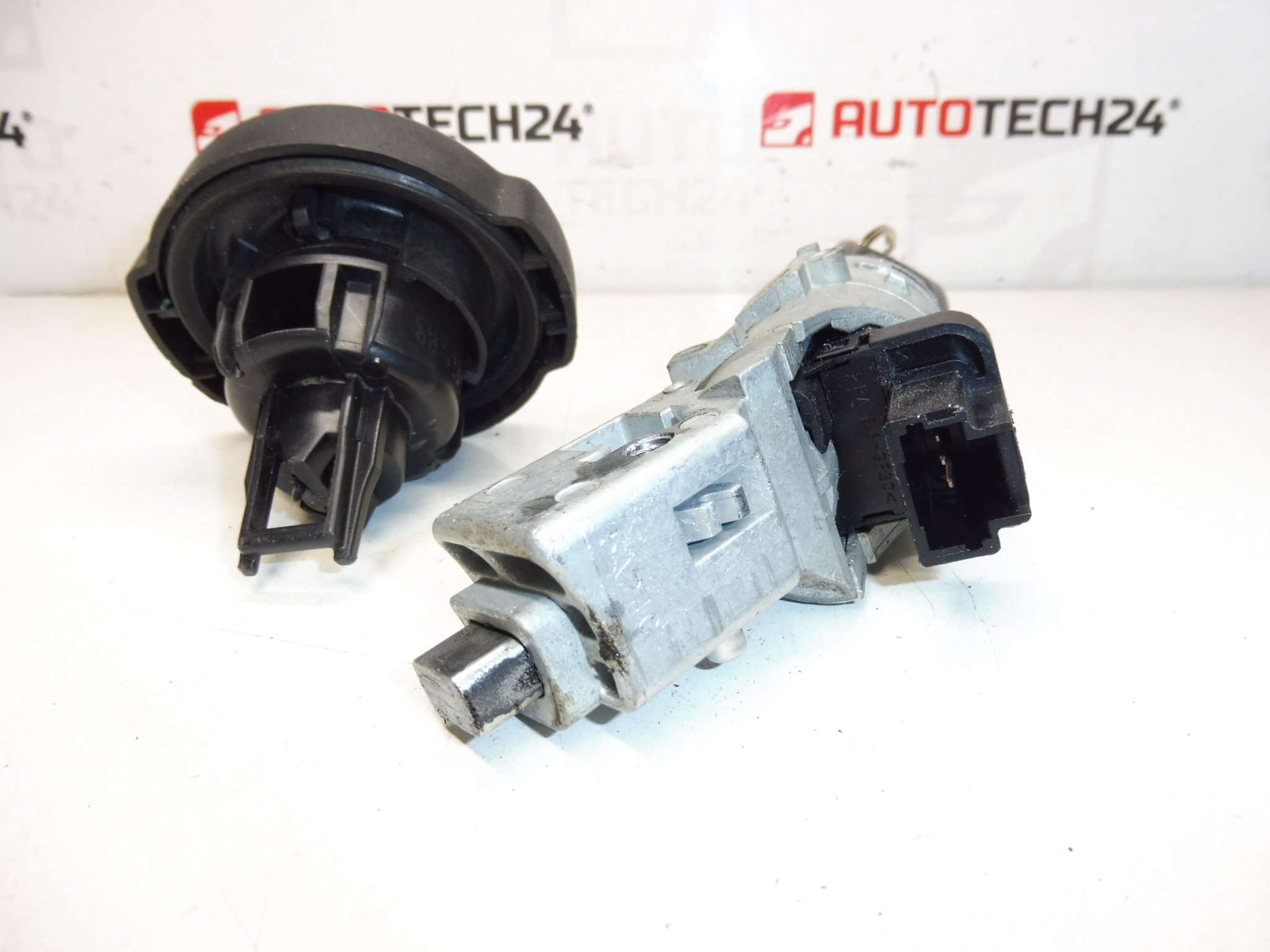 Tapa del tanque + 1 Citroën C4 4162ea Key