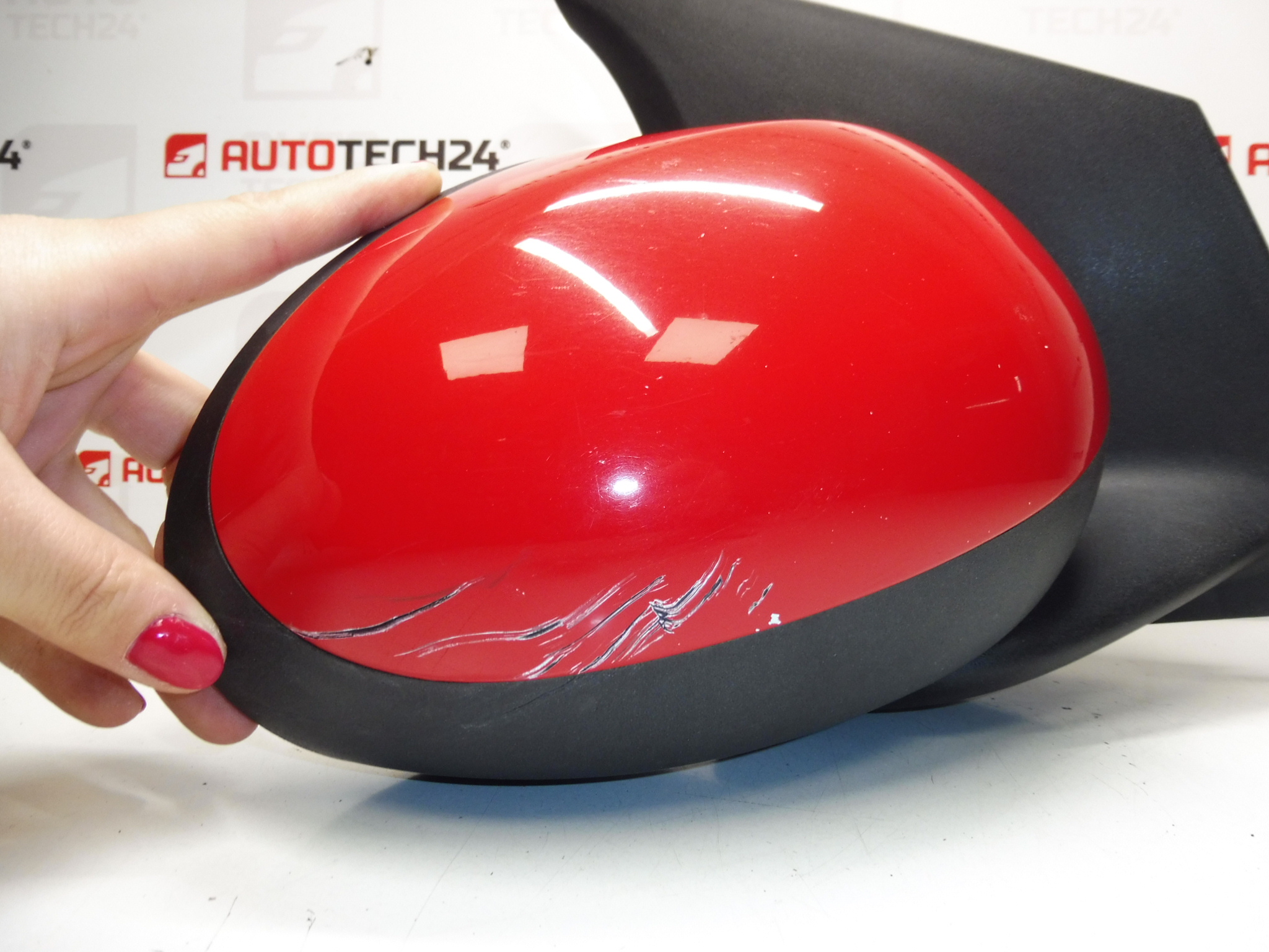 Espejo derecho rojo Citroën C1 Peugeot 107 87910-0H010 87910-0H011