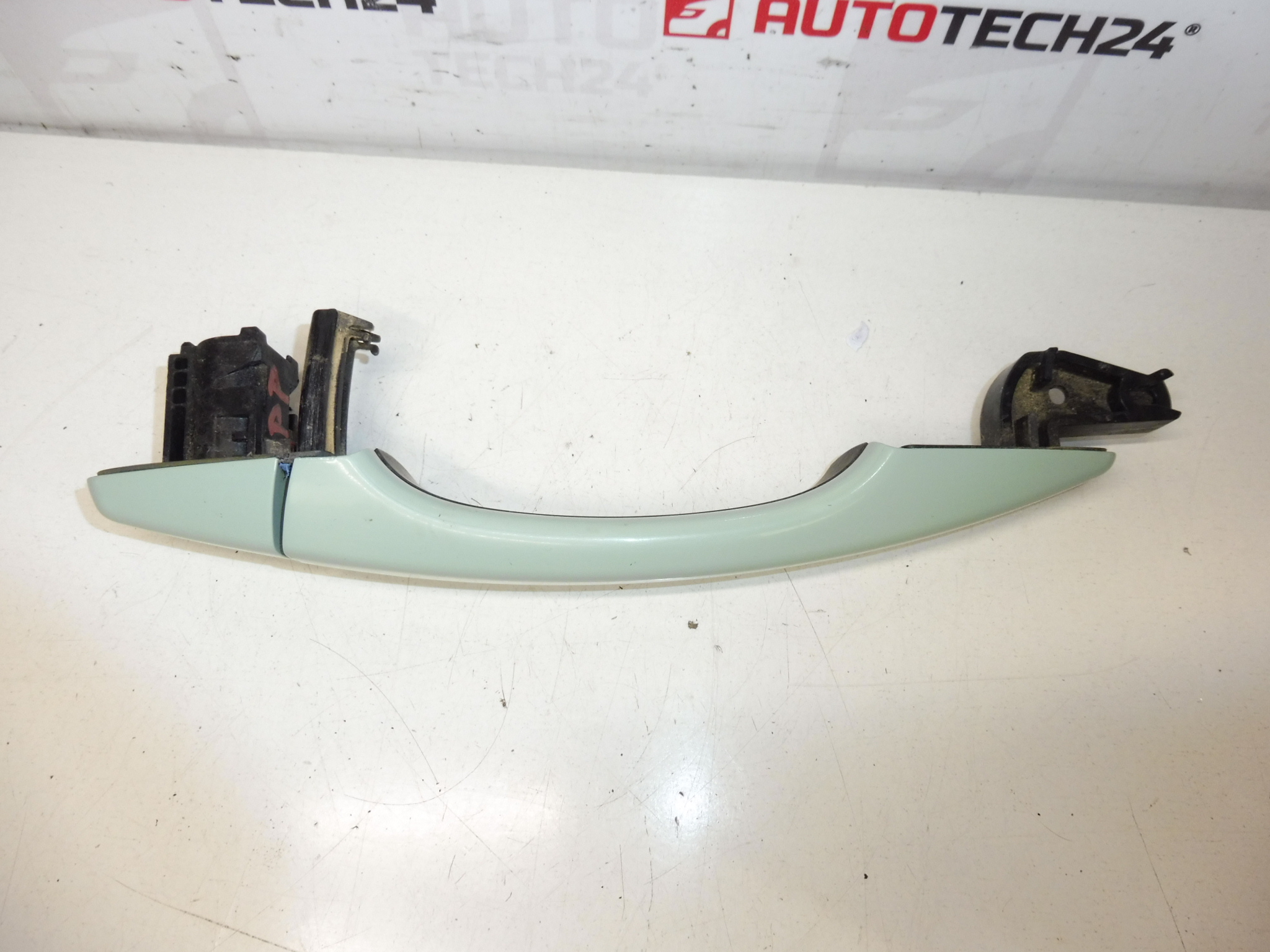 Citroën C3 III ELSB 1609239680 Manija de la puerta derecha