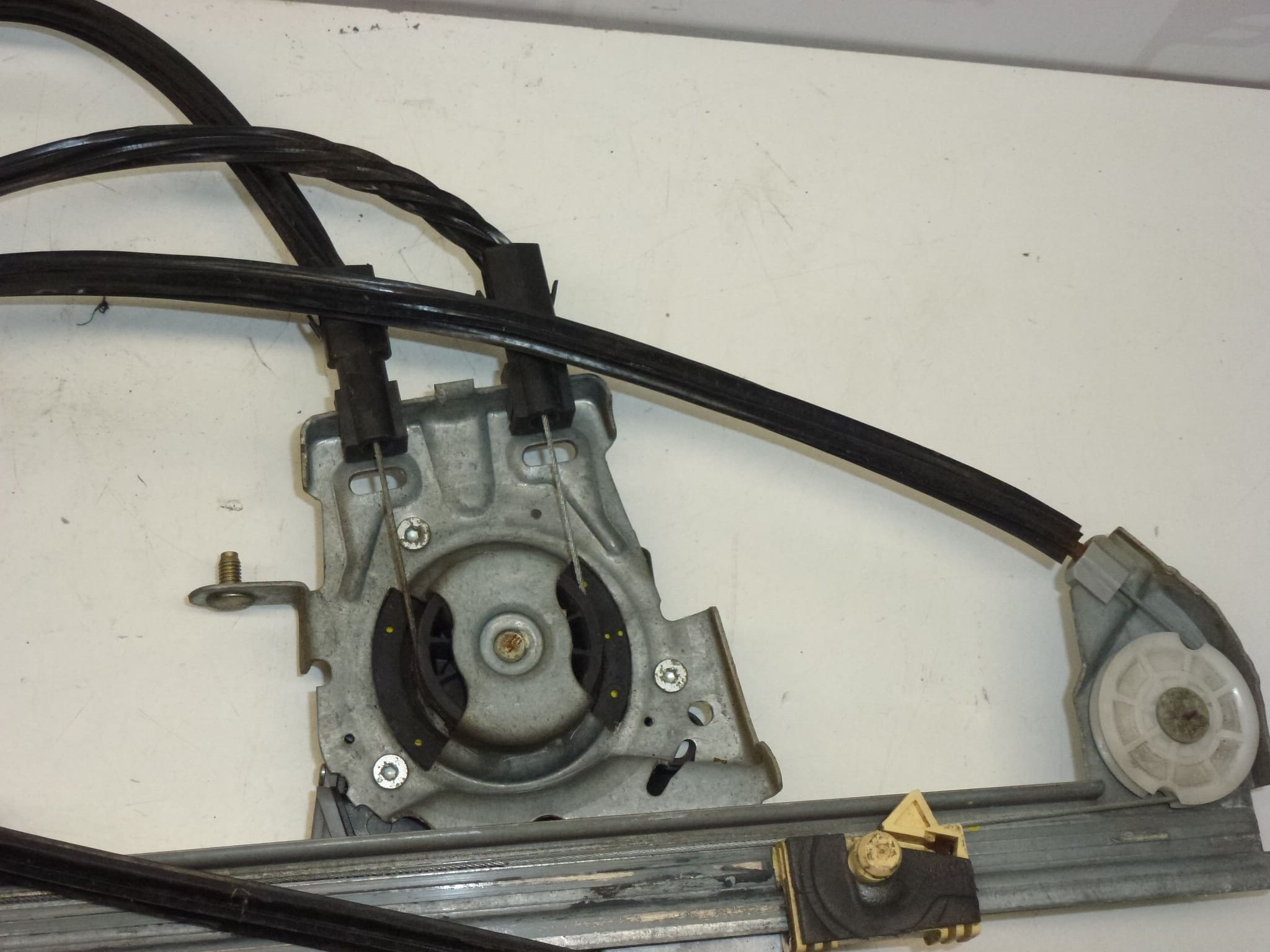 Mecanismo elevalunas delantero izquierdo Citroën C3 PLURIEL 9643369480 9221P1