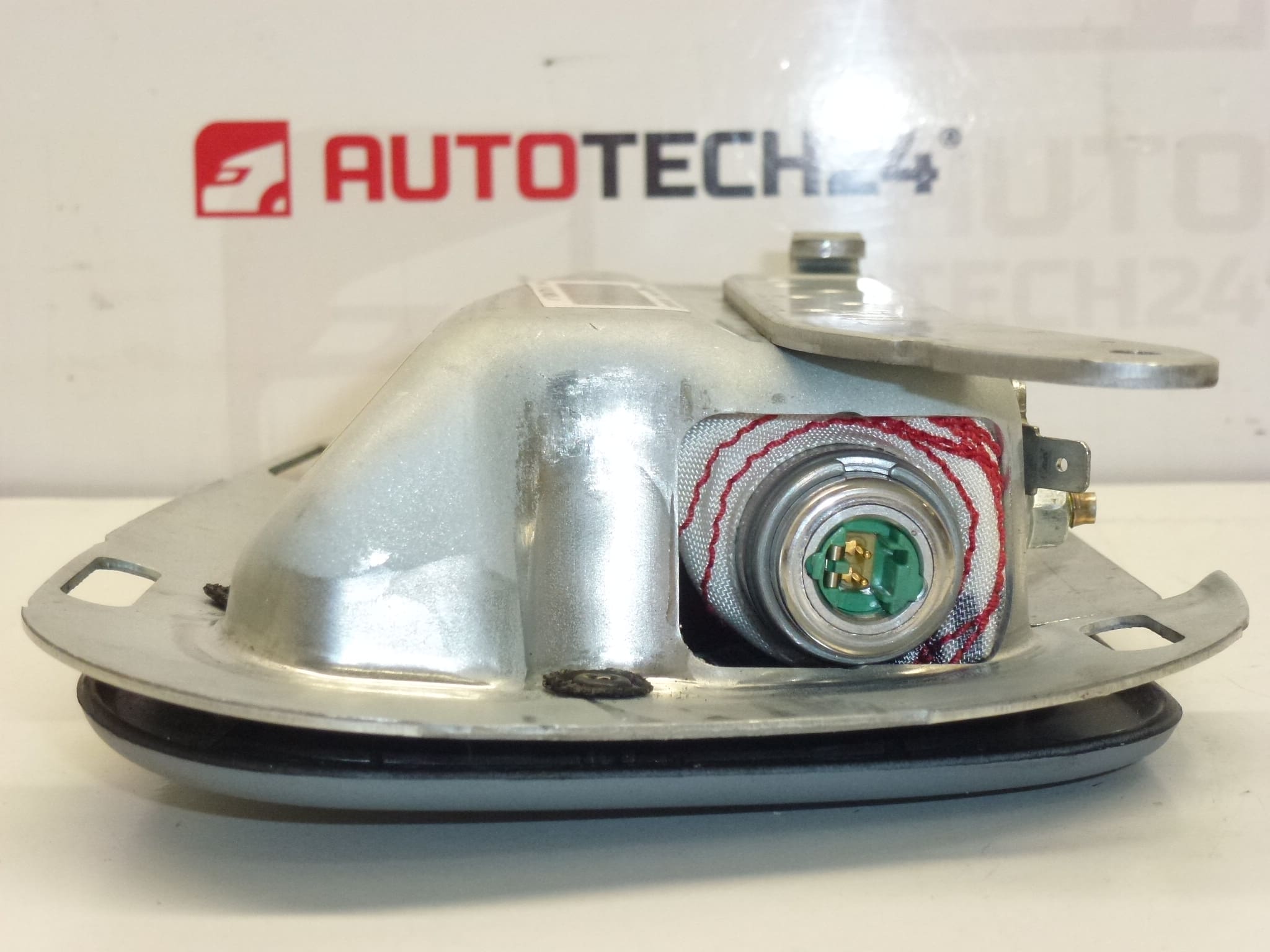 Airbag de asiento gris claro derecho Citroën C2 C3 96462516LT 8216Q7