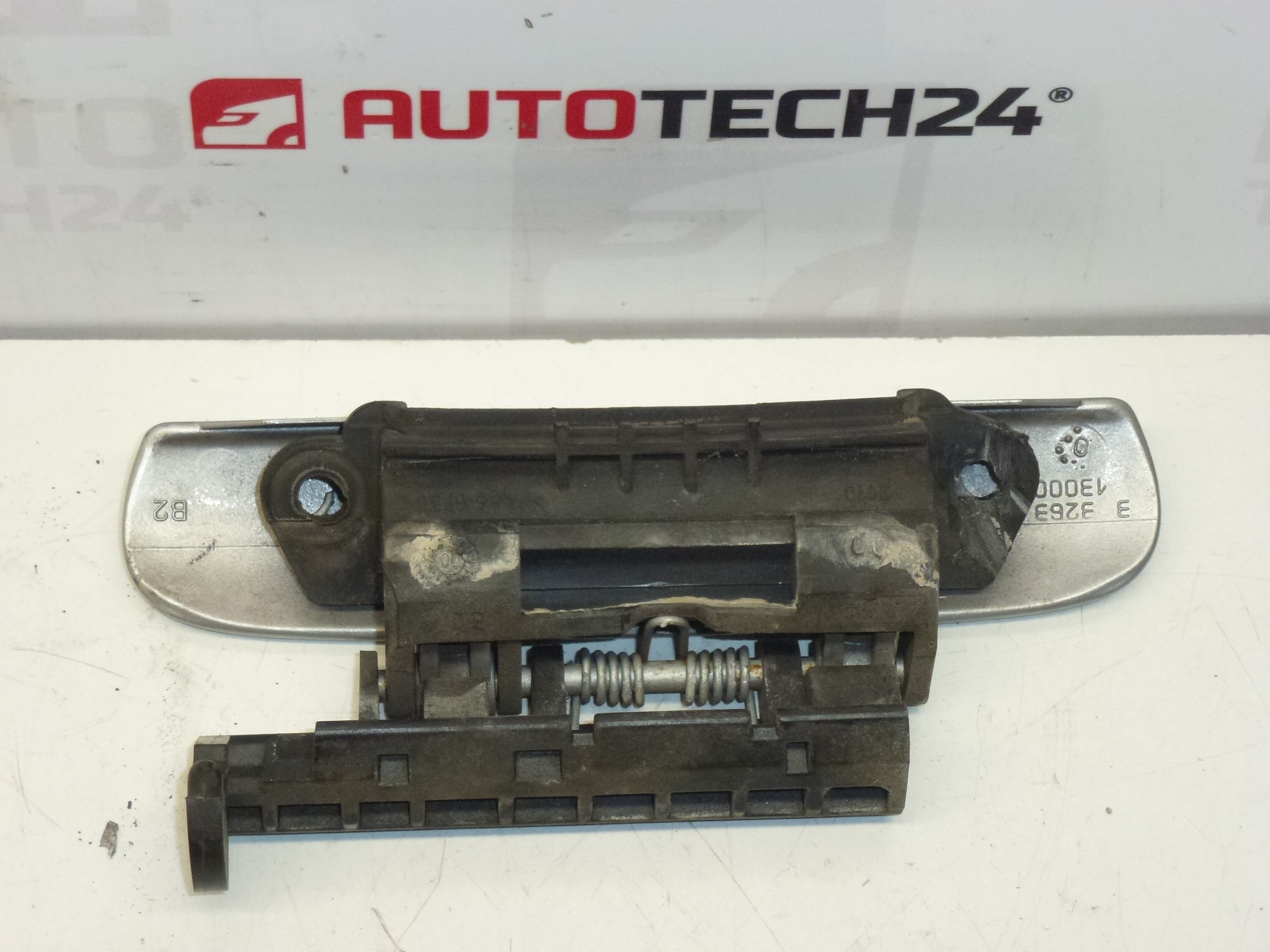 Manija puerta trasera derecha Citroën Xsara EZRC 96334566 9101N5