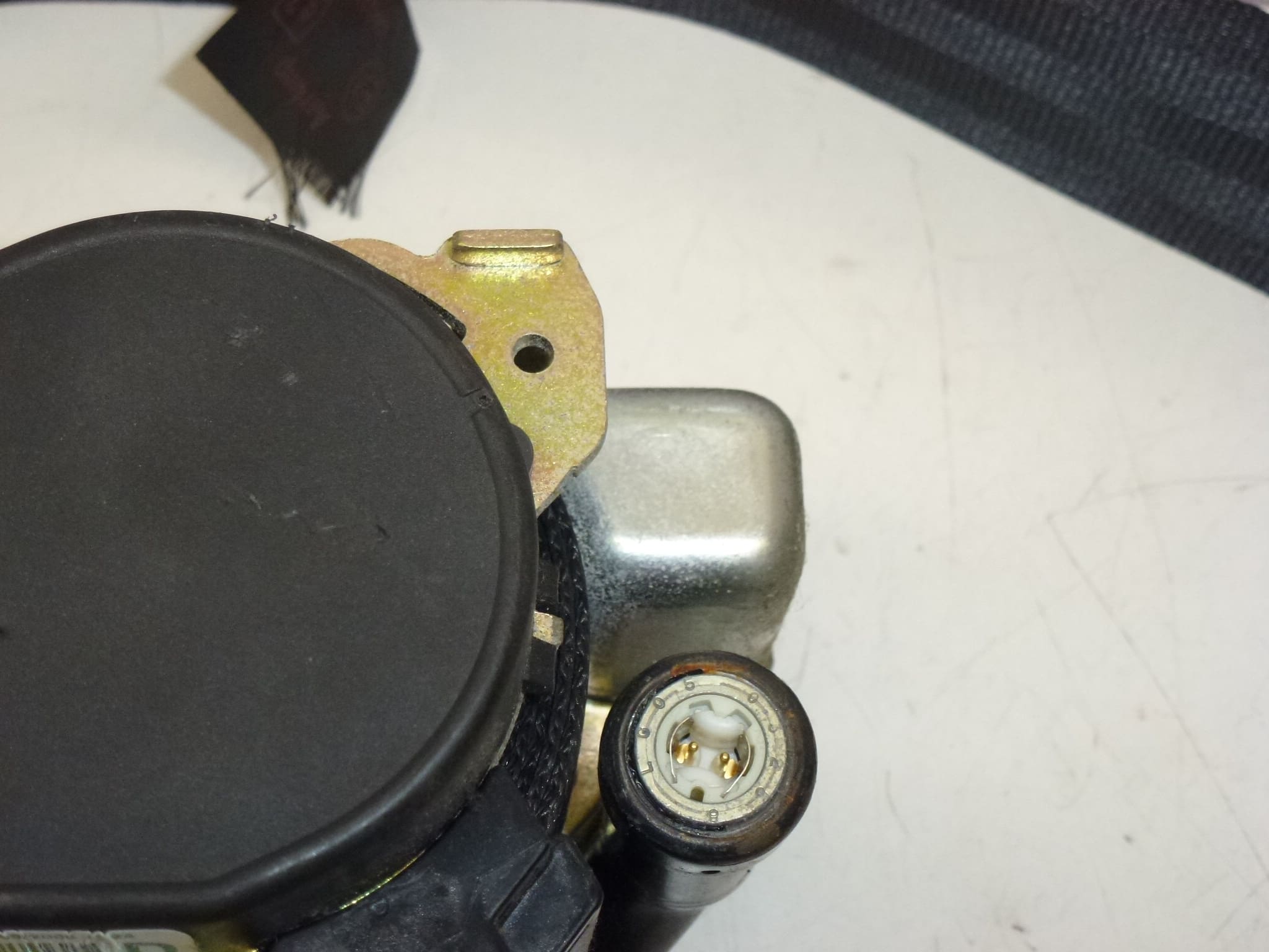 Pyro cinturón pasajero Peugeot 307 CC 96413040XX 8975J2