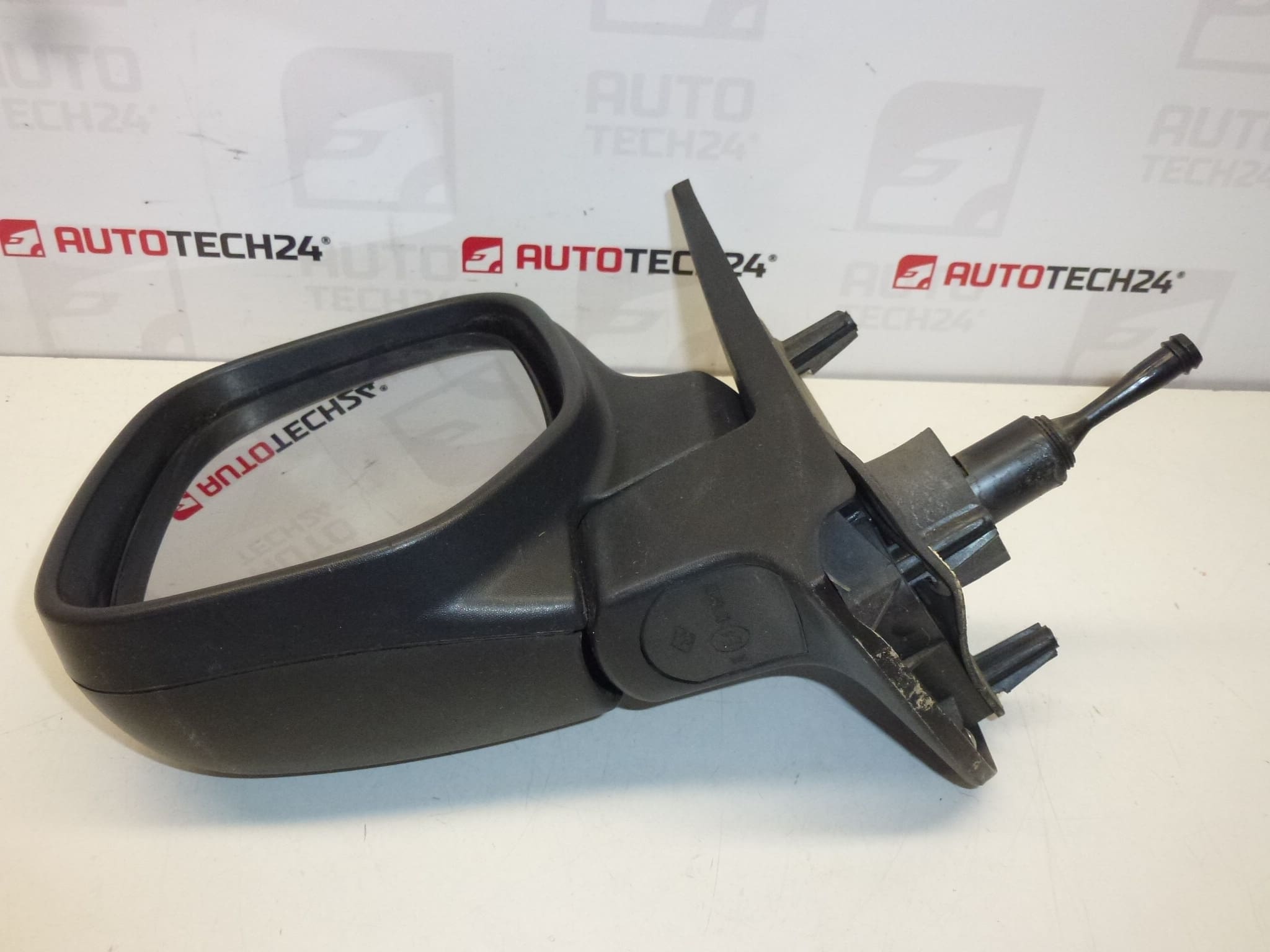 Retrovisor izquierdo Citroën Berlingo II mecánico 96493821XT 8153HL