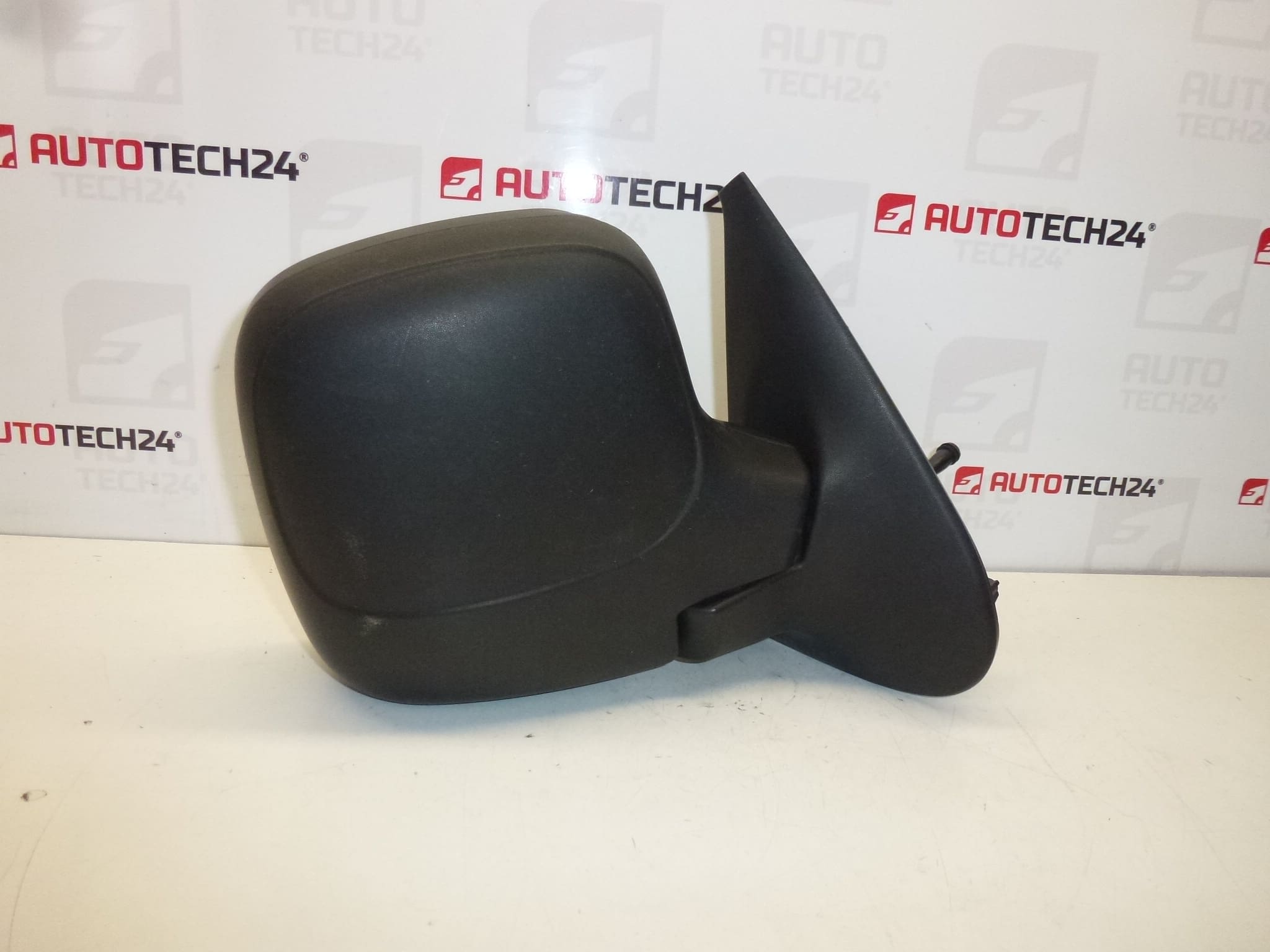 Espejo derecho Citroën Berlingo II 96193823XT 8153HR