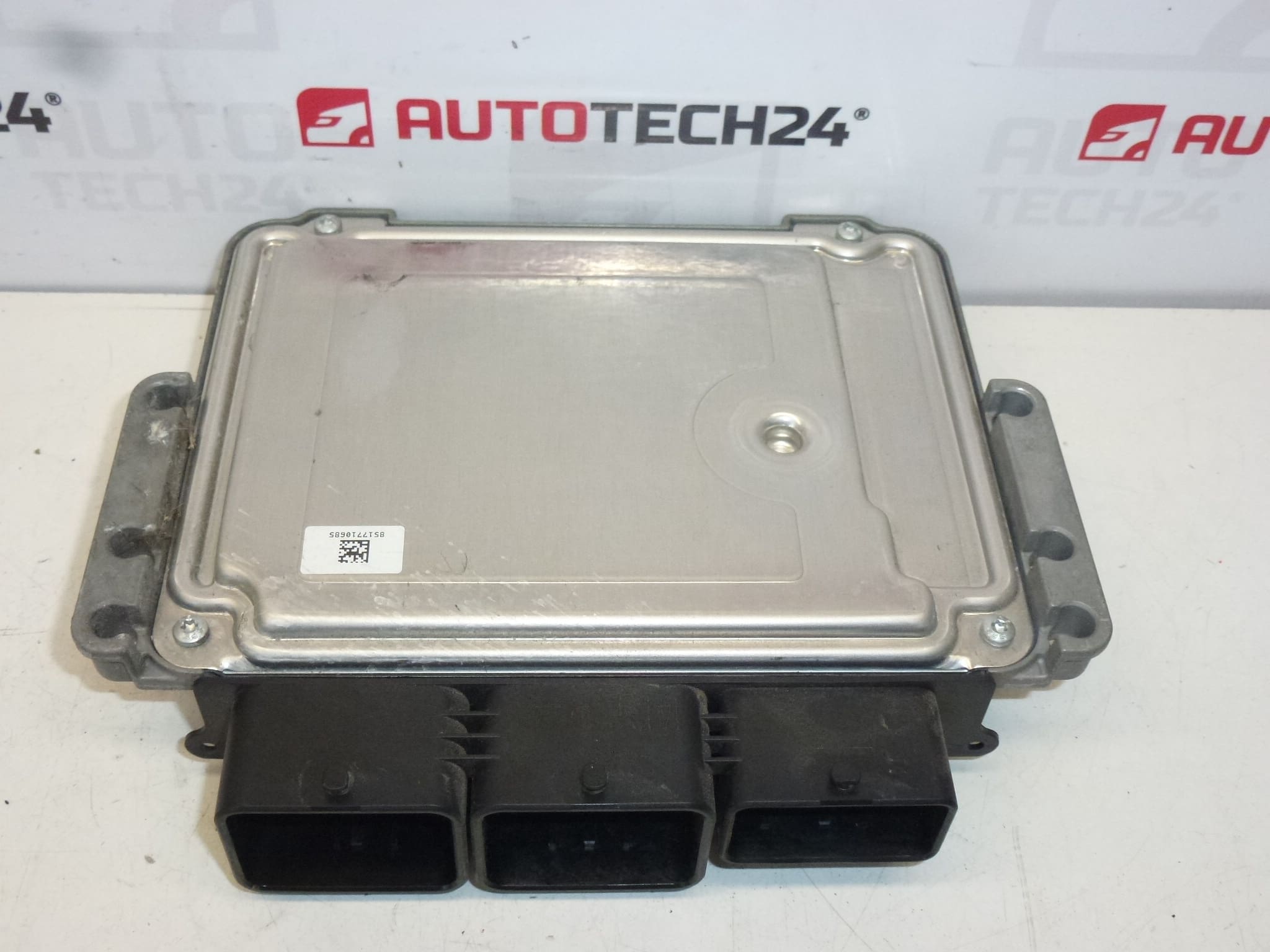 Centralita Bosch EDC17C10 Citroën Peugeot 0281017333 9677013180