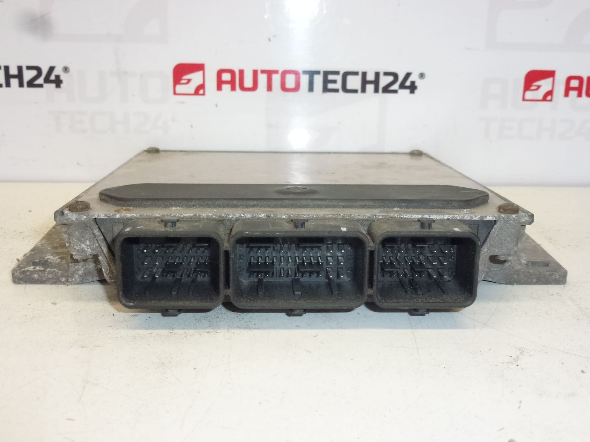 Centralita IAW 48P2.7H 9655756780 9645989480 1938VY