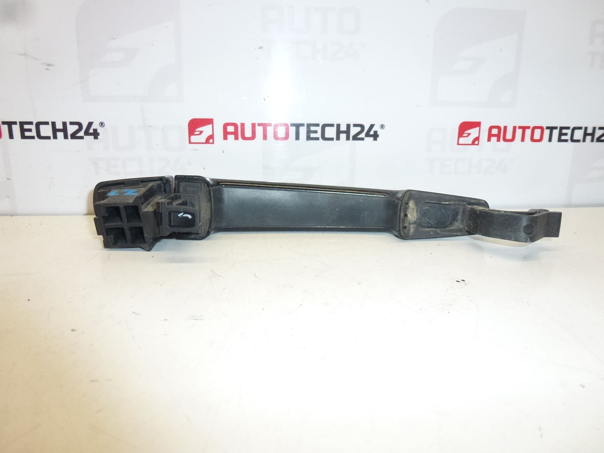 Tirador de puerta negro metalizado Citroën C5 X7 9101HS