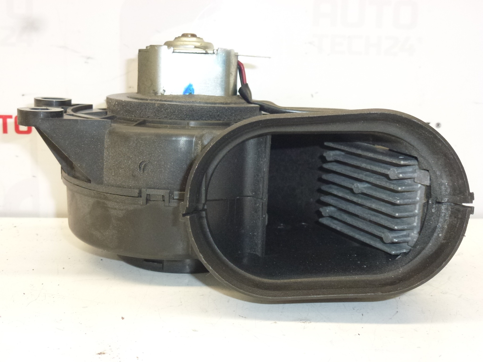 Ventilador adicional derecho Citroën C8 Peugeot 807 1485724080 6441AV