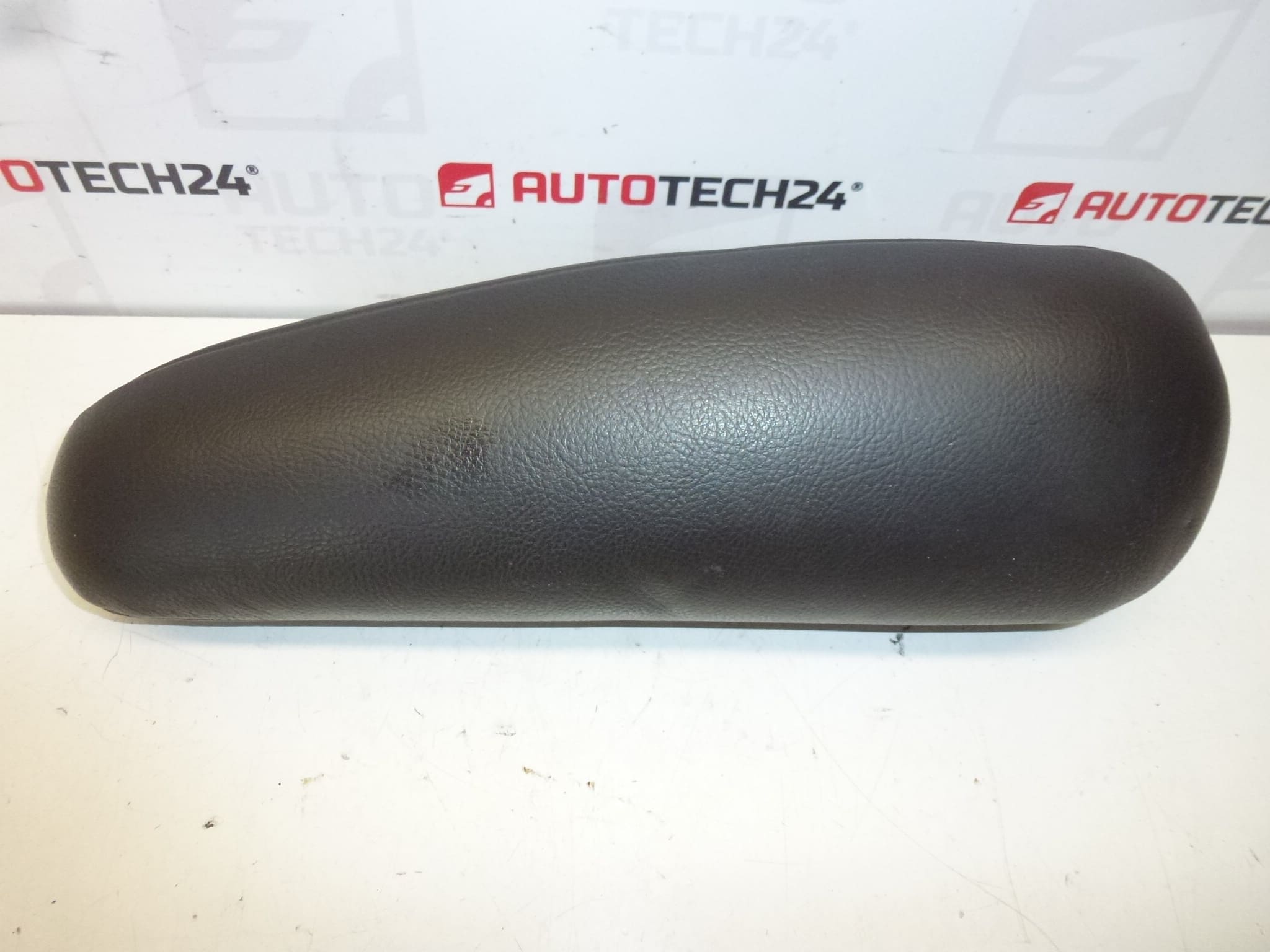 Reposabrazos izquierdo Citroën Peugeot 8830QW