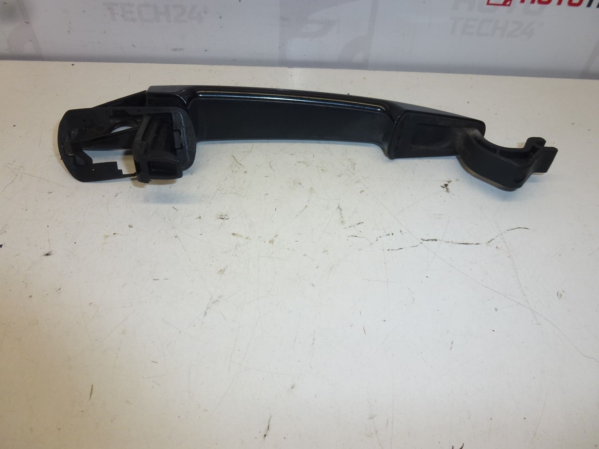 Tirador de puerta Citroën Peugeot negro KTVD 9101GF