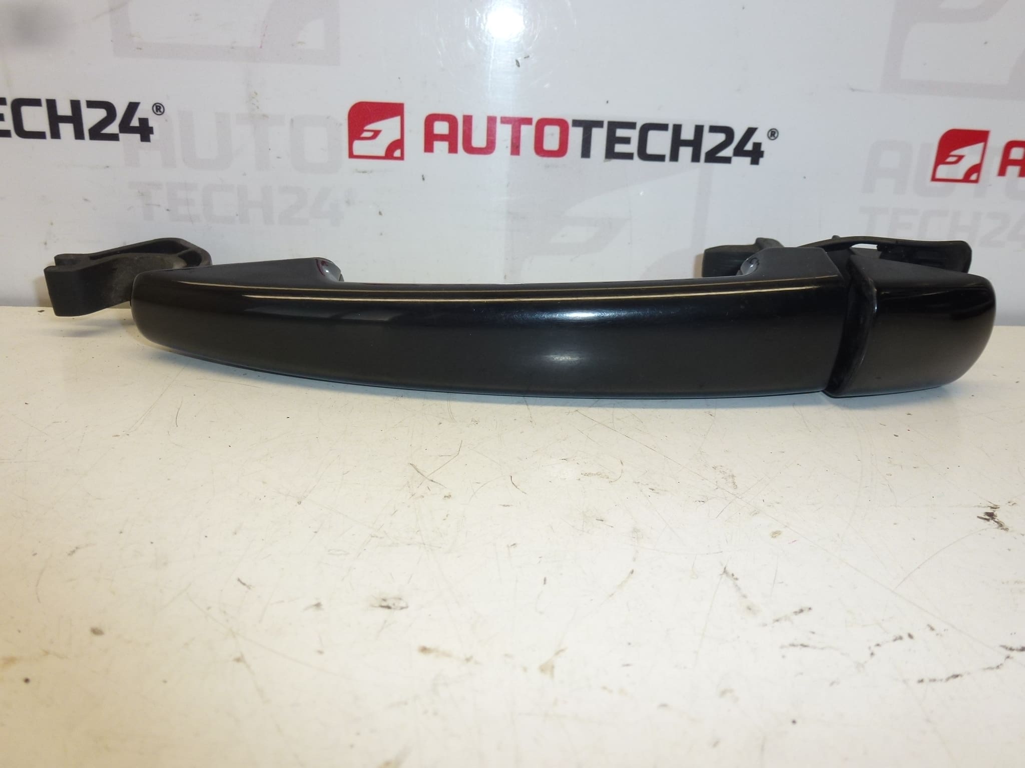 Tirador de puerta Citroën Peugeot negro KTVD 9101GH