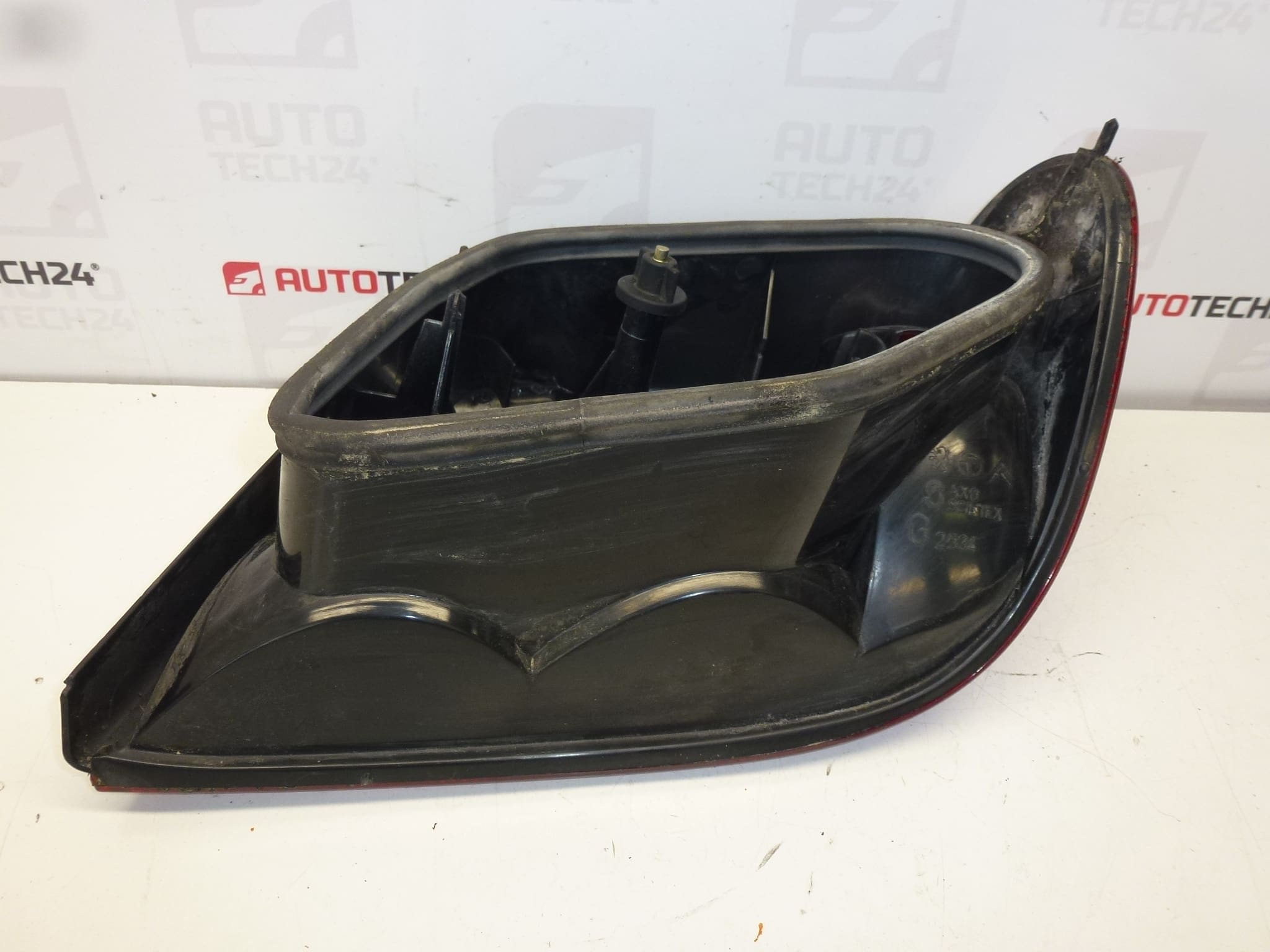 Piloto piloto trasero izquierdo Citroën Xsara 6350P0