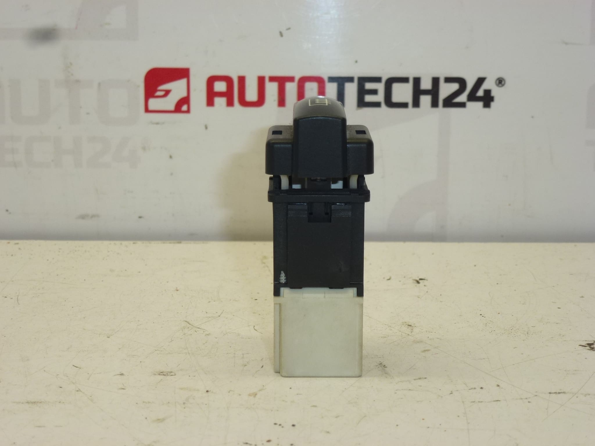Control calefacción luneta trasera Citroën Peugeot 655497