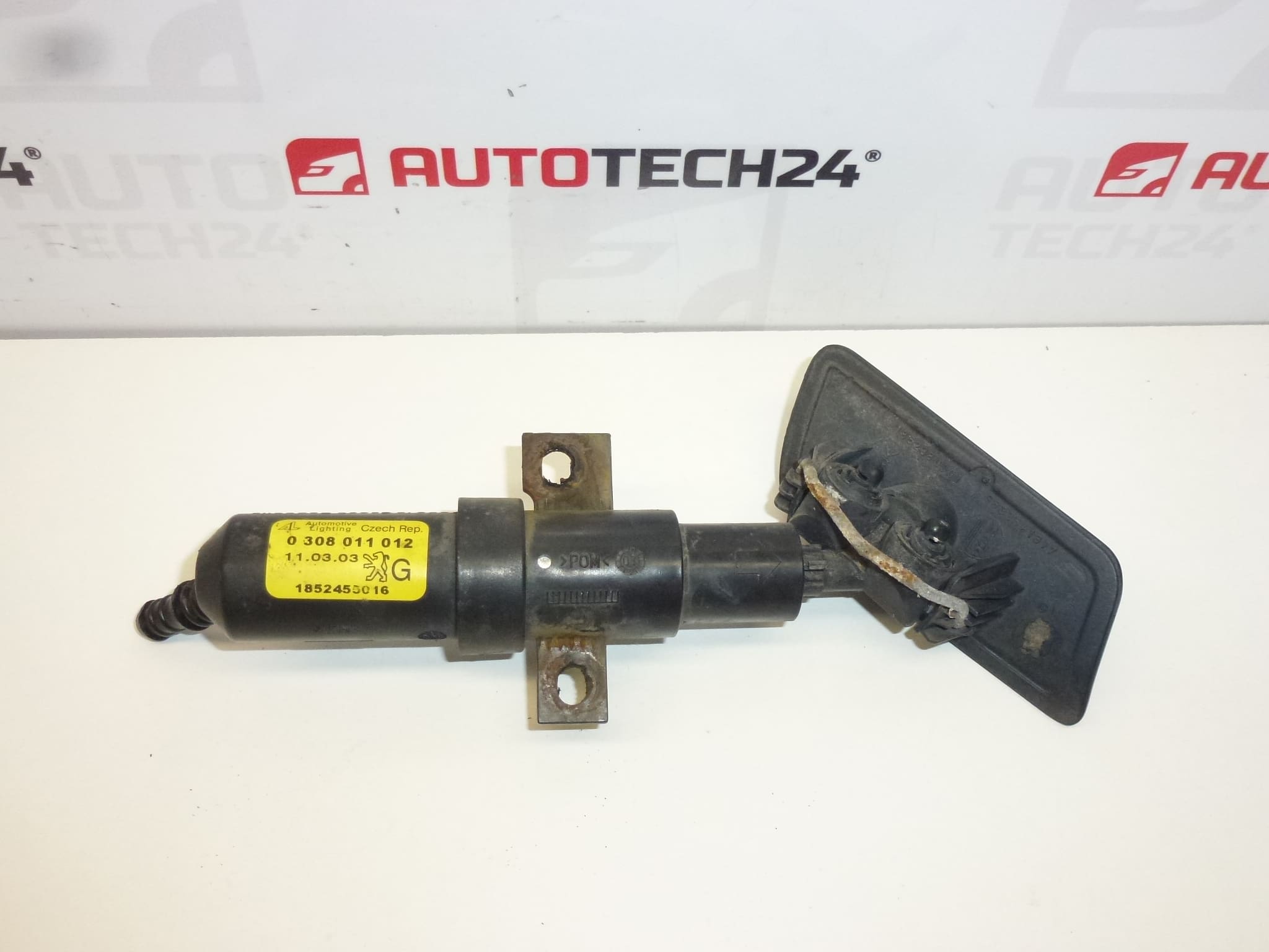 Lavafaros izquierdo Peugeot 406 0308011012 1852455016 6438E9