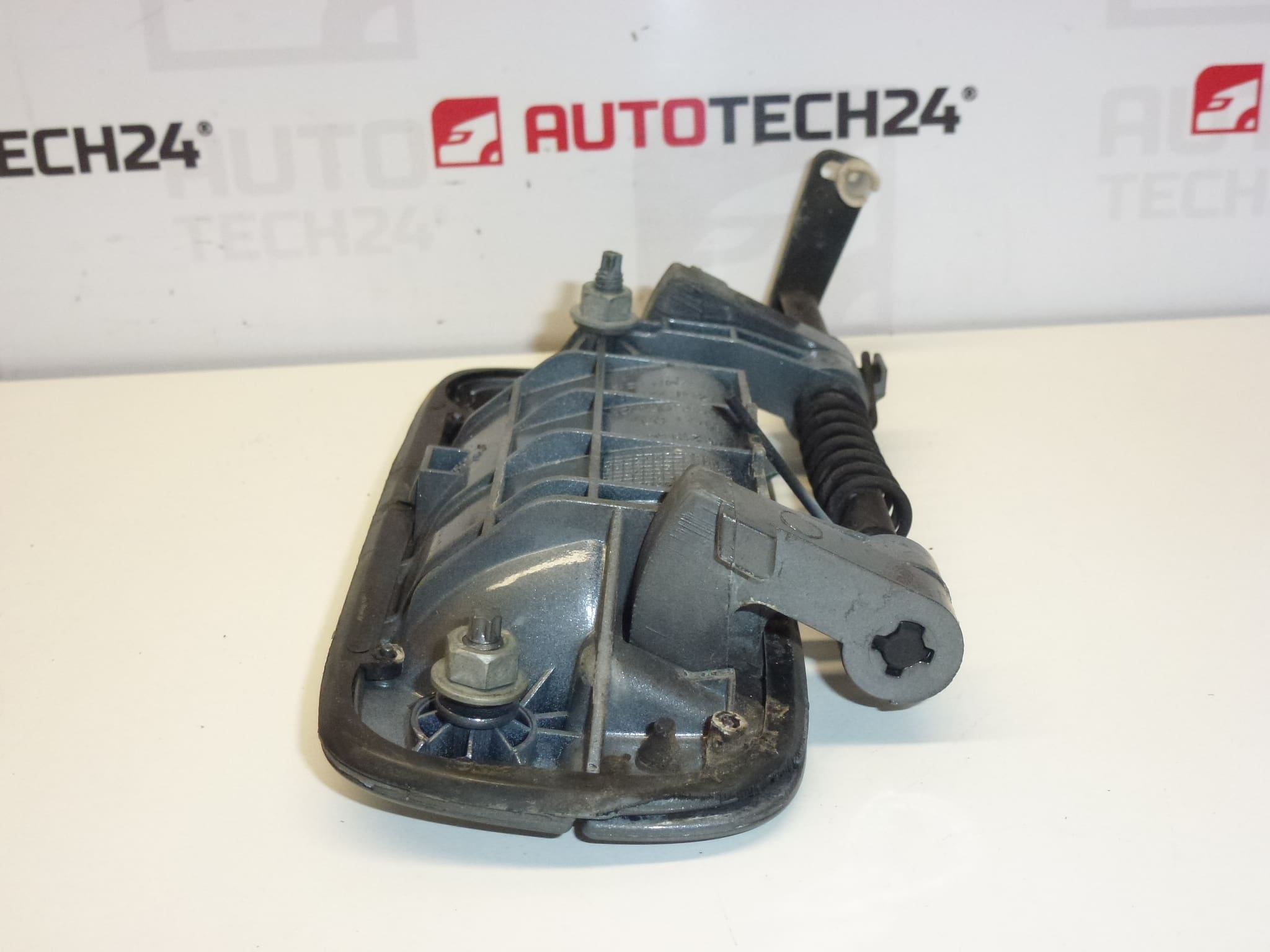 Tirador puerta delantera izquierda Peugeot ETHC 9101H2