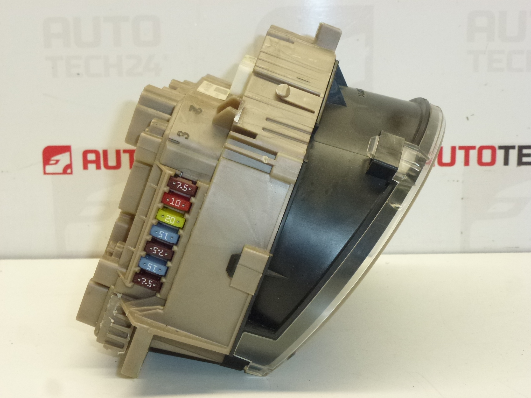 Velocimetro Citroën C1 Peugeot 107 kilometraje 164000 km 83800-0H011-A 6105F0 6103AT