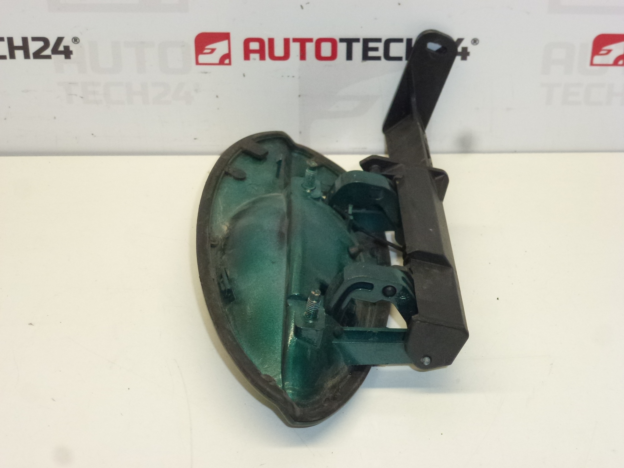 Maneta puerta delantera izquierda Citroën C5 I y II 9634766077 9634765877 verde