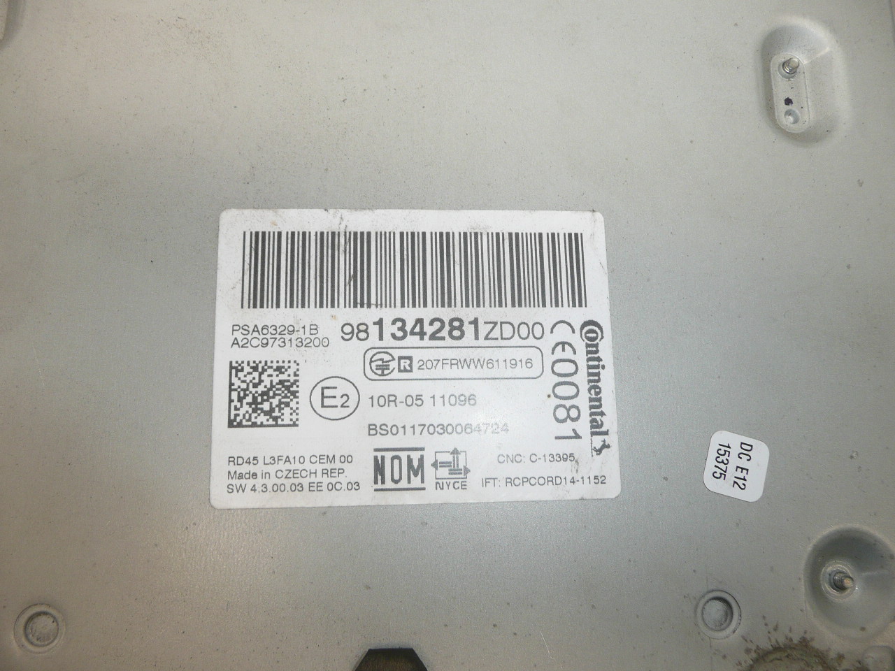 Citroën C-ELYSEE Peugeot 301 98134281ZD00 radio de coche