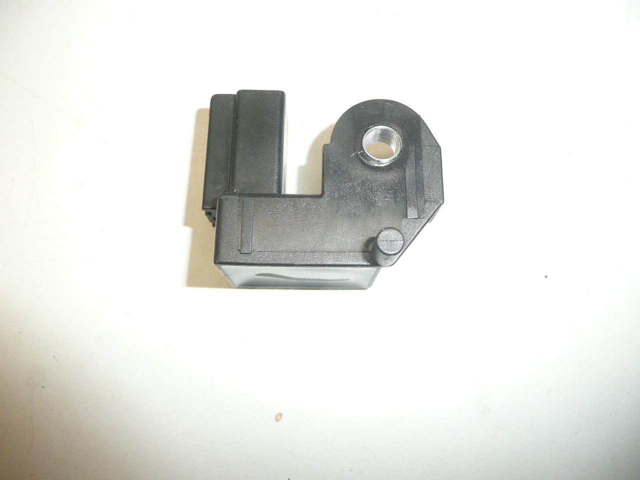 Sensor de impacto Citroën Peugeot 9636982680 8216H3