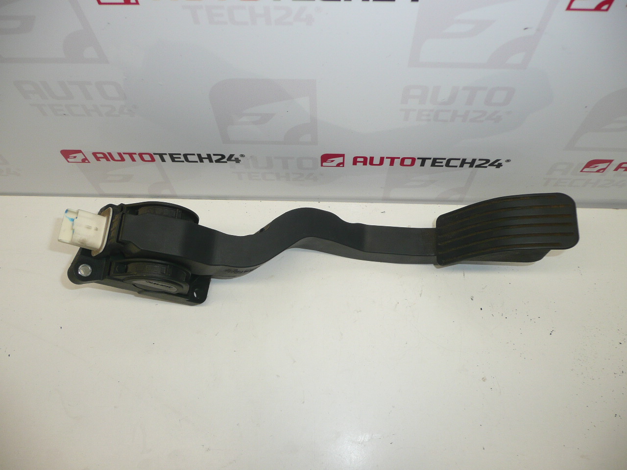 Pedal de acelerador Peugeot 206 0280755026 9654877480 1601Q2