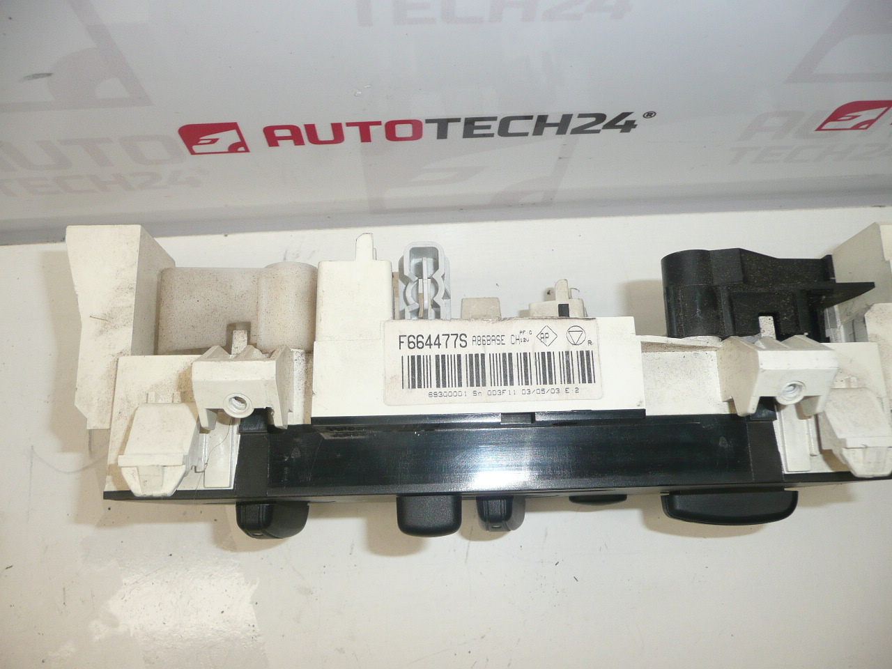 Mando calefacción Citroën C2 C3 F664477S 6451KP