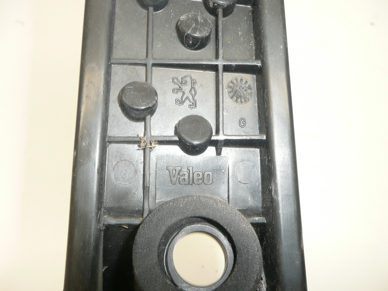 Portalámparas trasero izquierdo Peugeot 206 Combi 6350R4