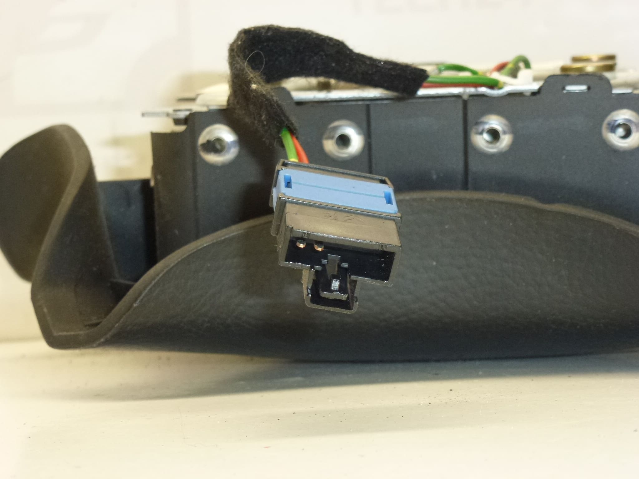 Airbag del volante para Peugeot 406, ref. 96303944ZL / 4112EQ - Imagen 2