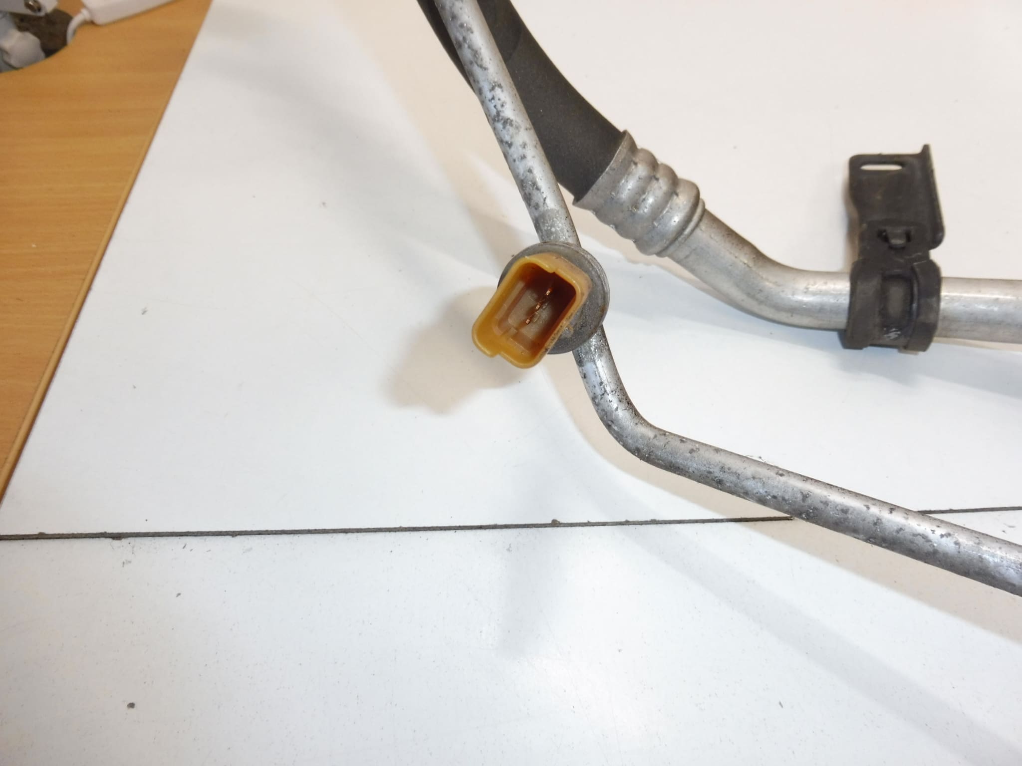 Tubería de Climatización Citroën C-ELYSEE Peugeot 301 9674395180 - Imagen 2