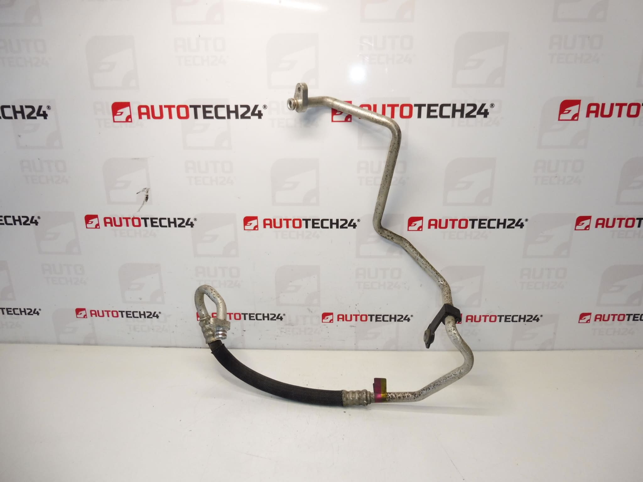 Clima Pipe Citroën C-Ansee Peugeot 301 9674395480