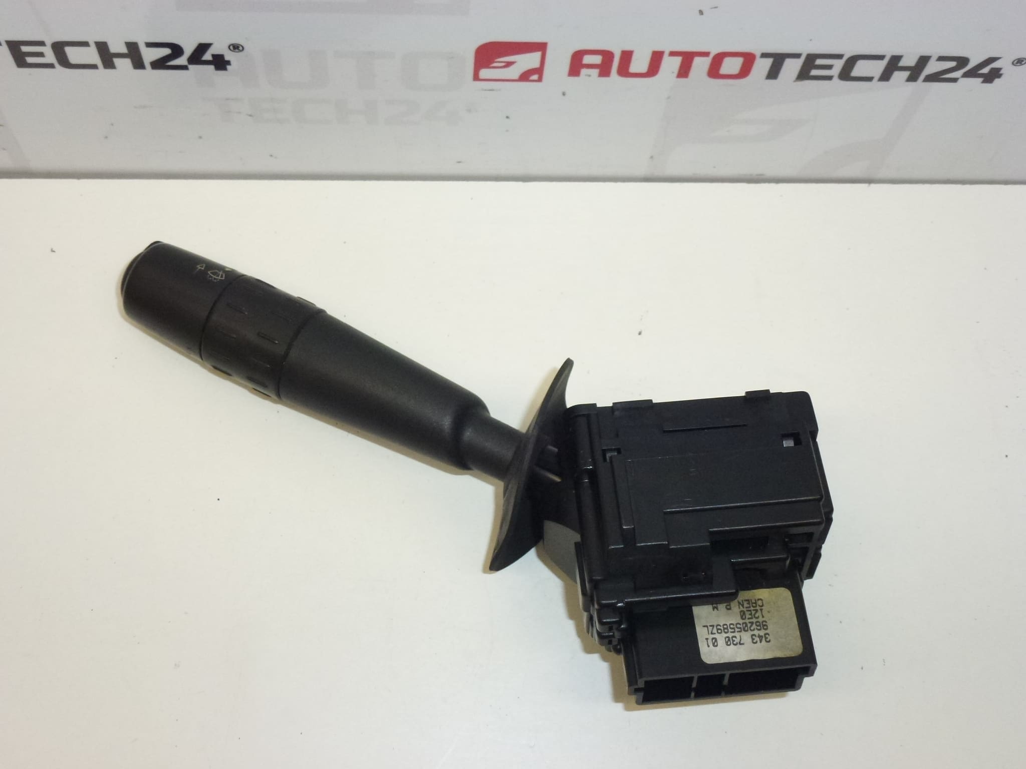 Controlador de limpiaparabrisas Citroën Peugeot 96205589ZL 6239A7 - Imagen 2