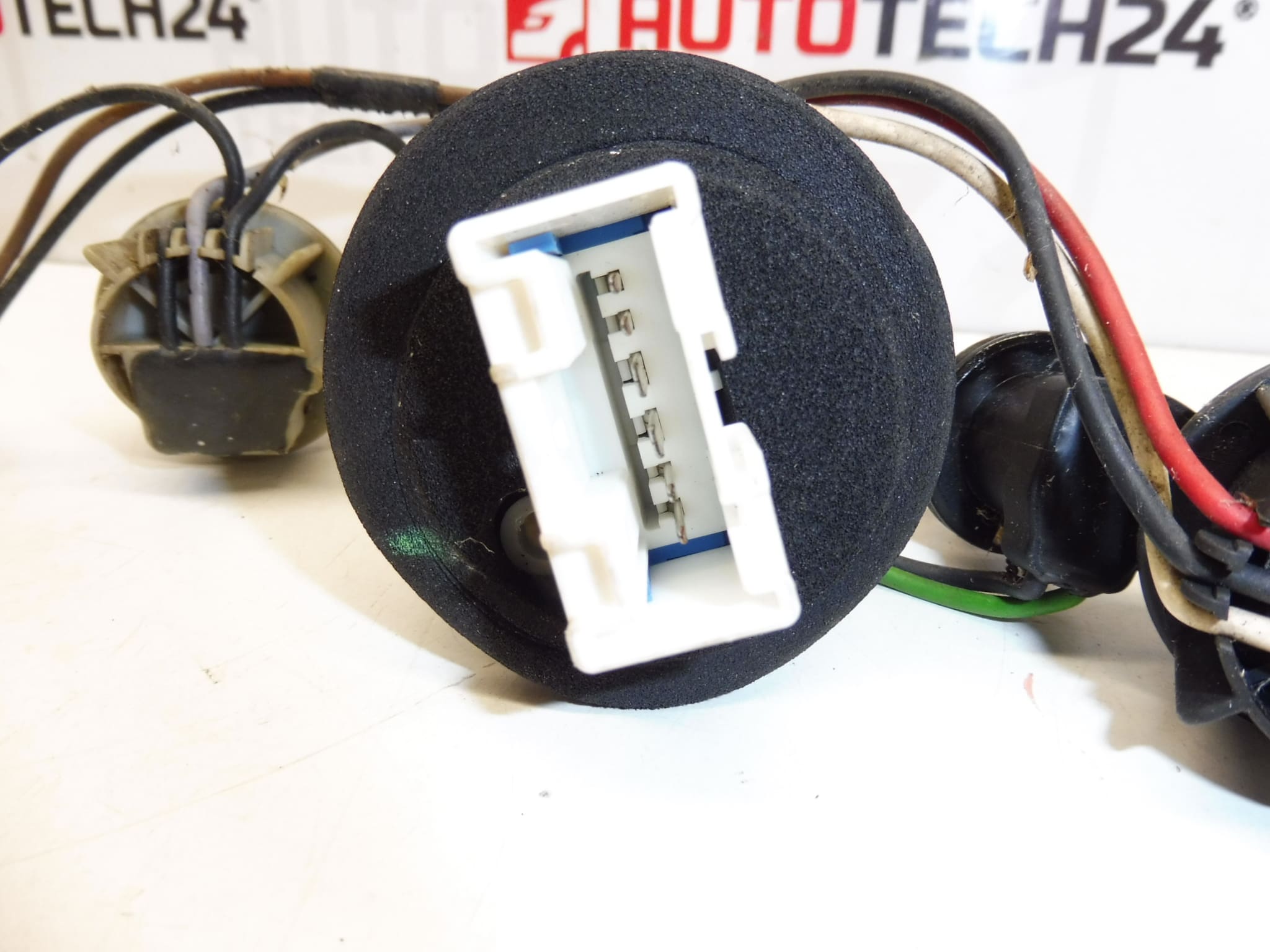 Conjunto de Lámpara Trasera Peugeot 407 COUPÉ 6534PP - Imagen 2