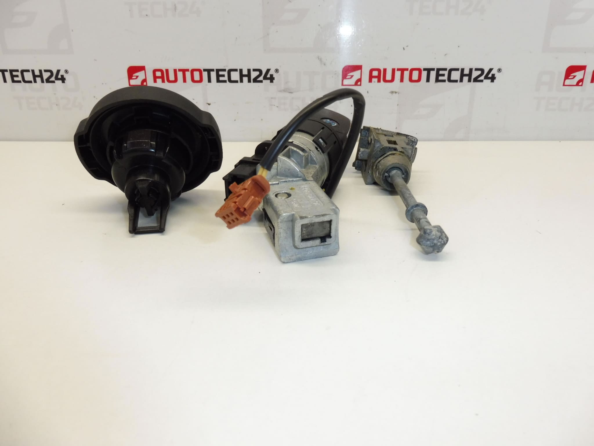 Juego de cerraduras y 1 llave Citroën Peugeot 4162KF 1609233980 1606423680 - Imagen 2